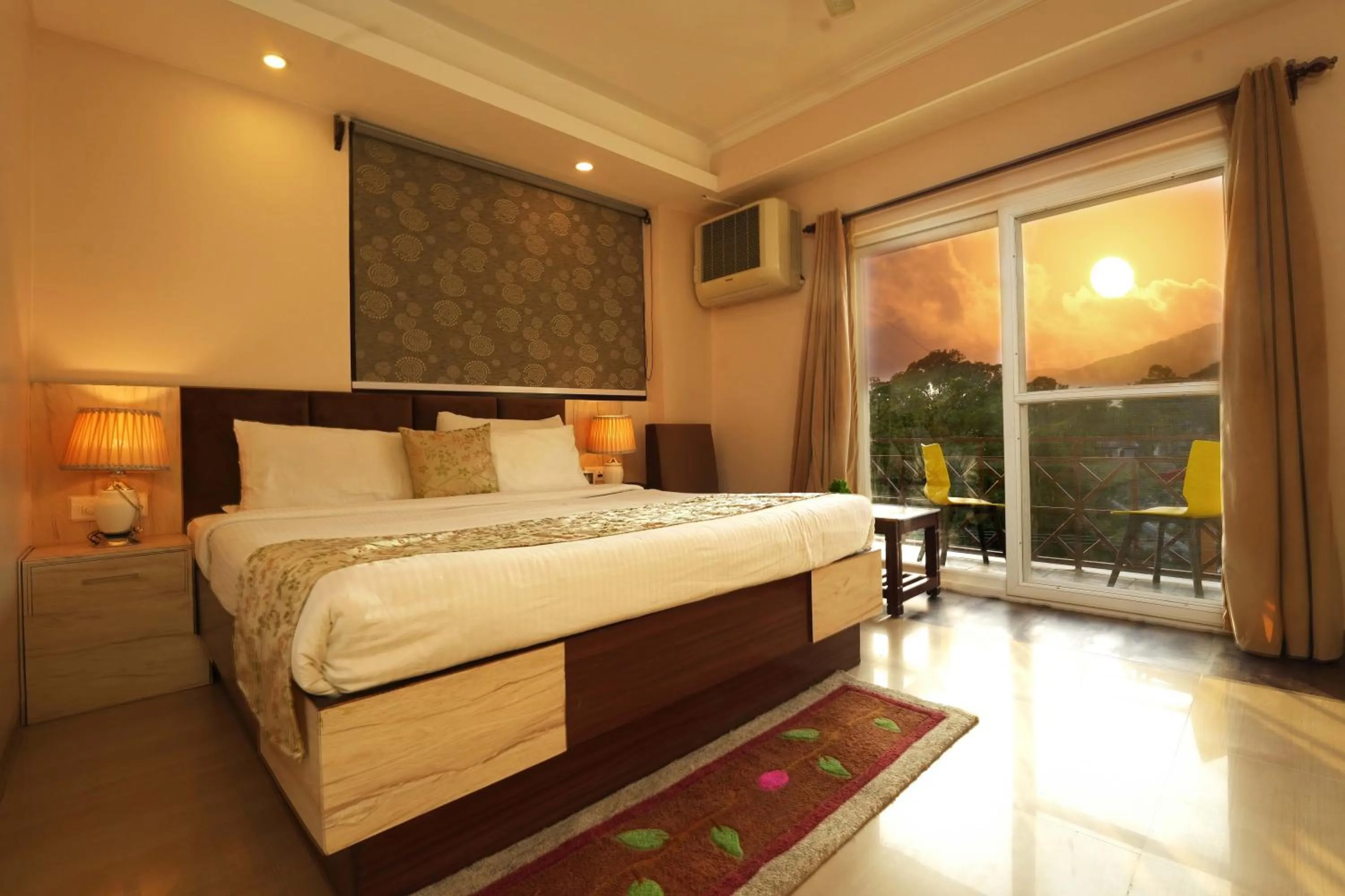 Bed in Hotel 360 by D'Polo Dharamshala