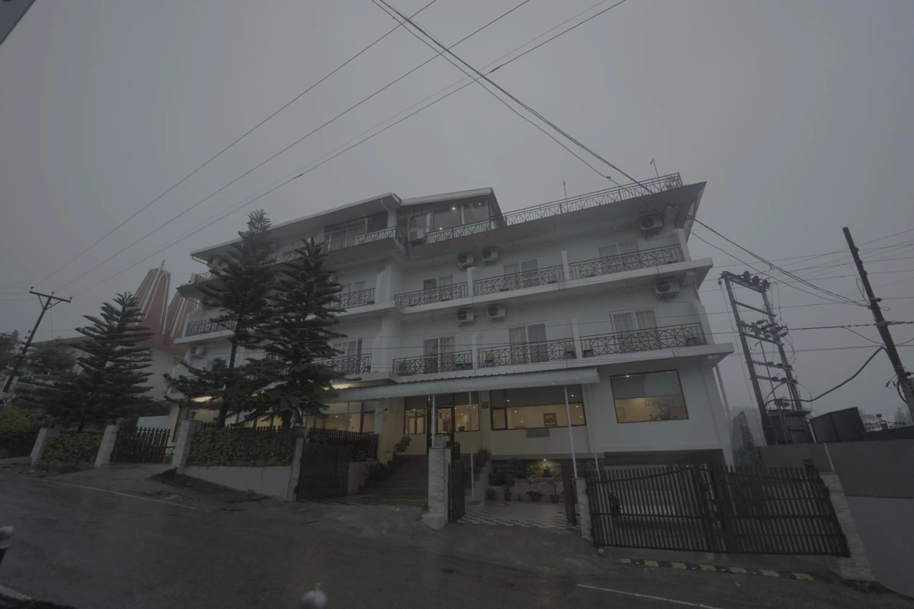 Facade/entrance in Hotel 360 by D'Polo Dharamshala