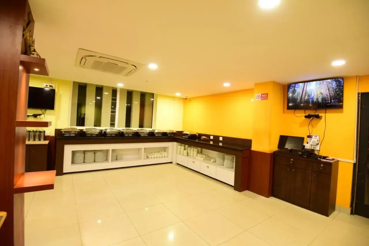 Restaurant/places to eat in Click Hotel Guwahati Restaurant/places to eat in Click Hotel Guwahati