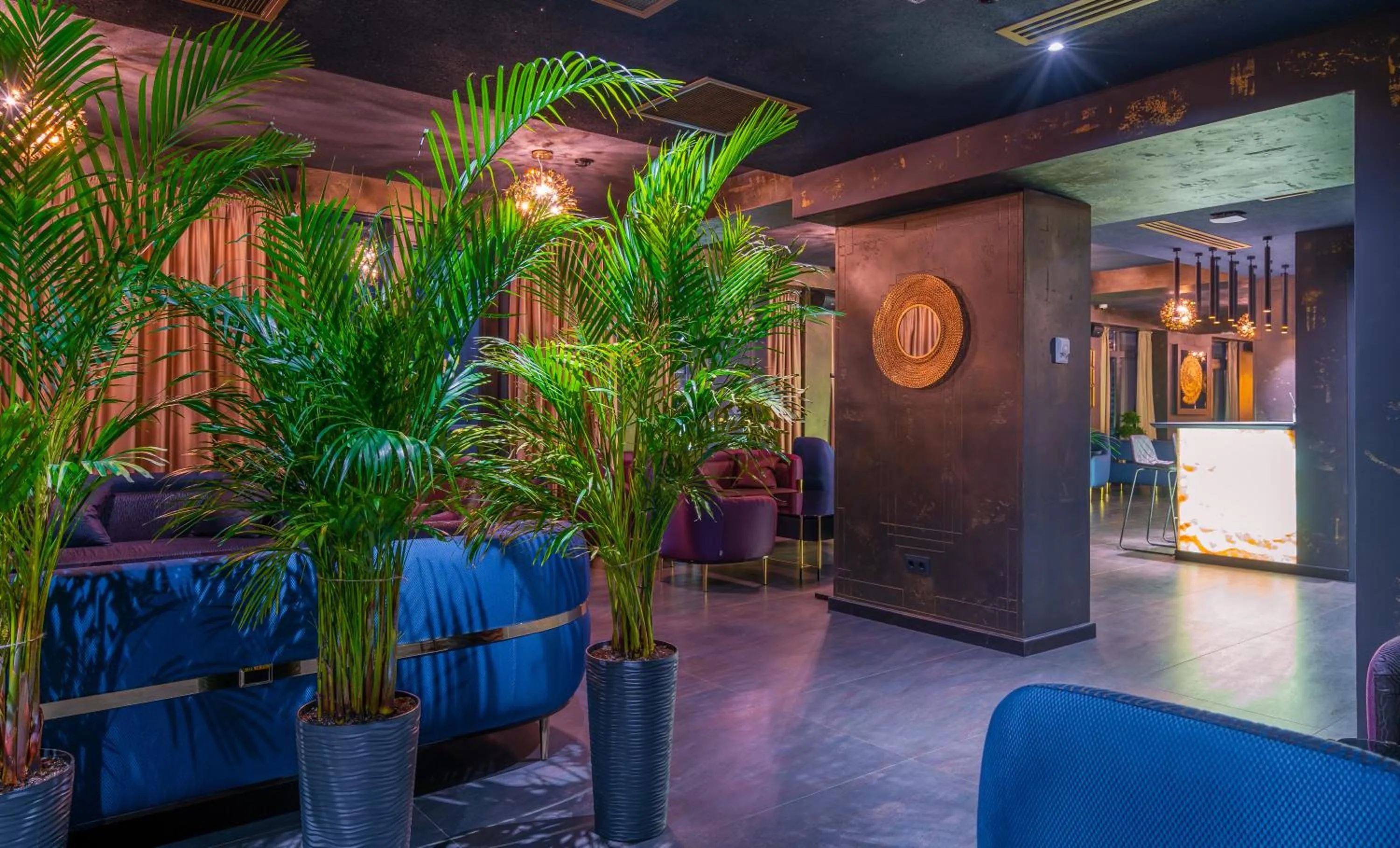 Restaurant/places to eat in Onyx City Center