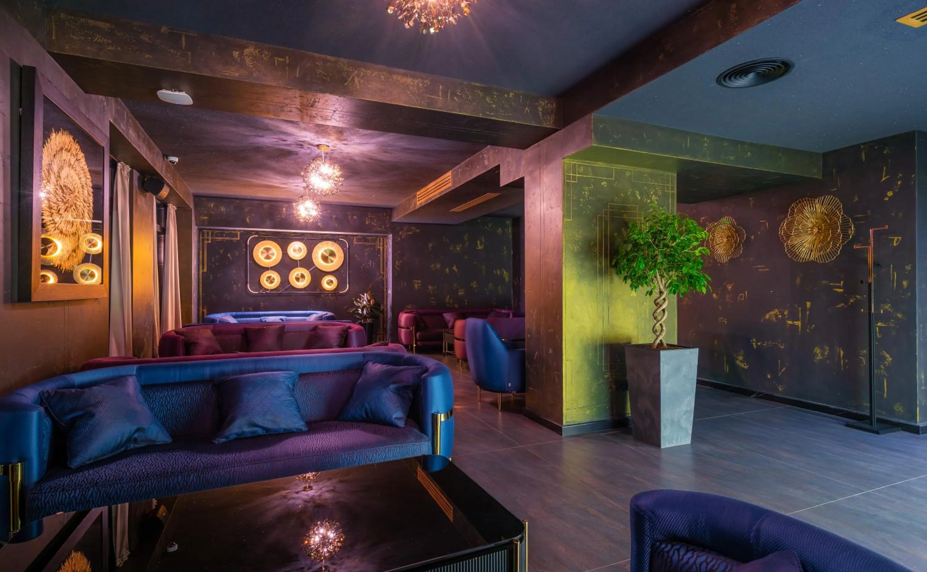 Restaurant/places to eat in Onyx City Center