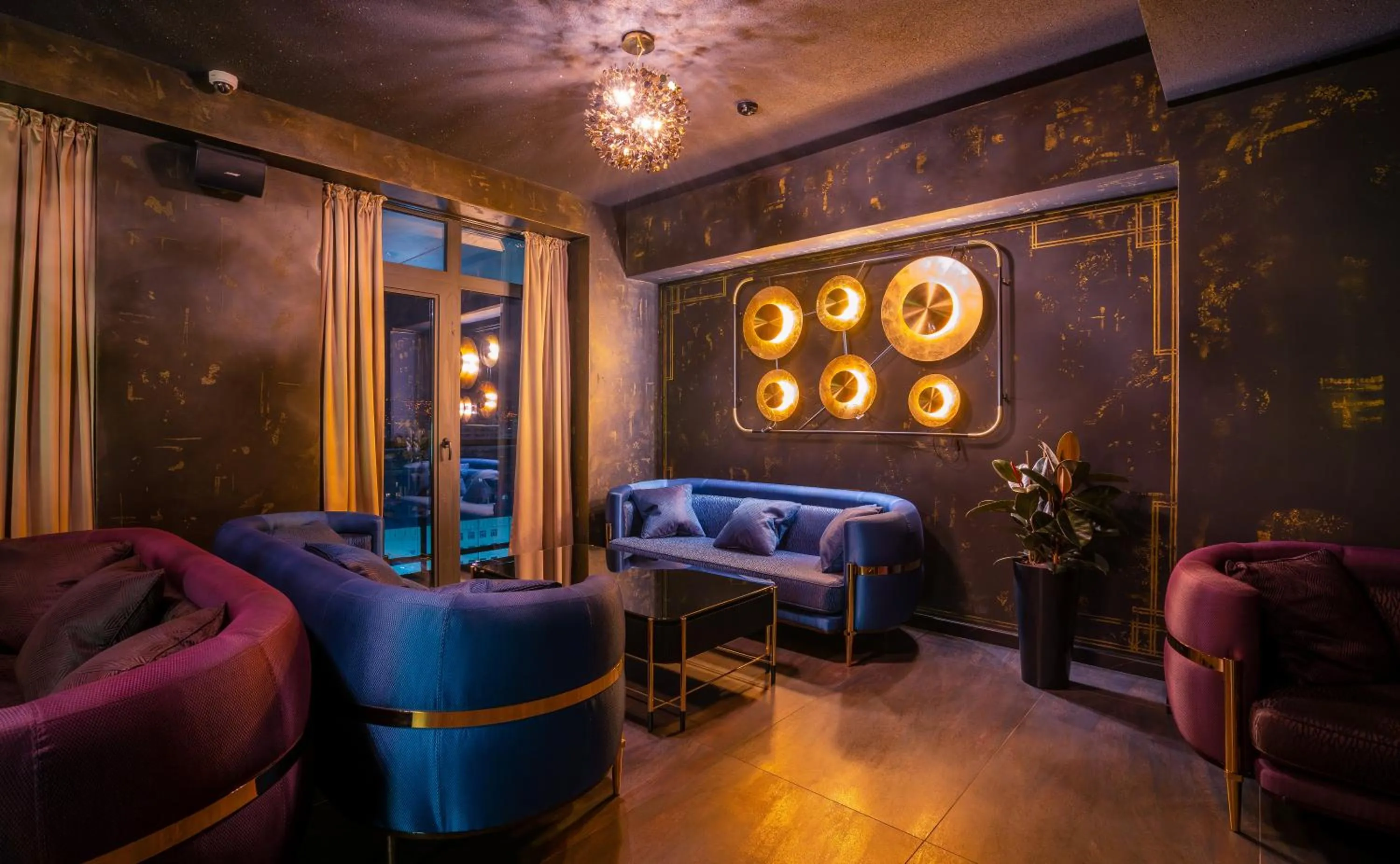 Restaurant/places to eat in Onyx City Center