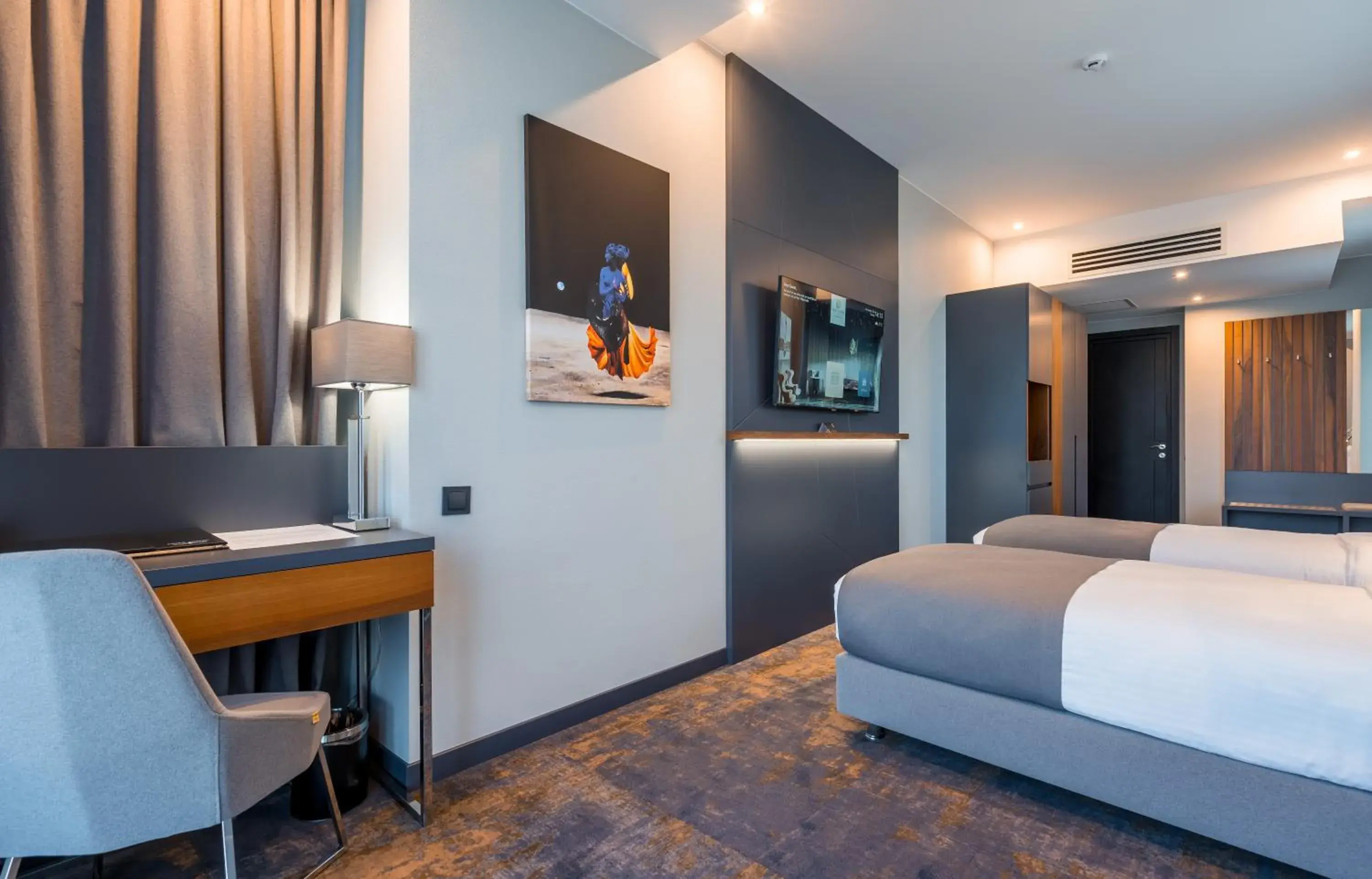 Communal lounge/ TV room, Bed in Onyx City Center Communal lounge/ TV room, Bed in Onyx City Center