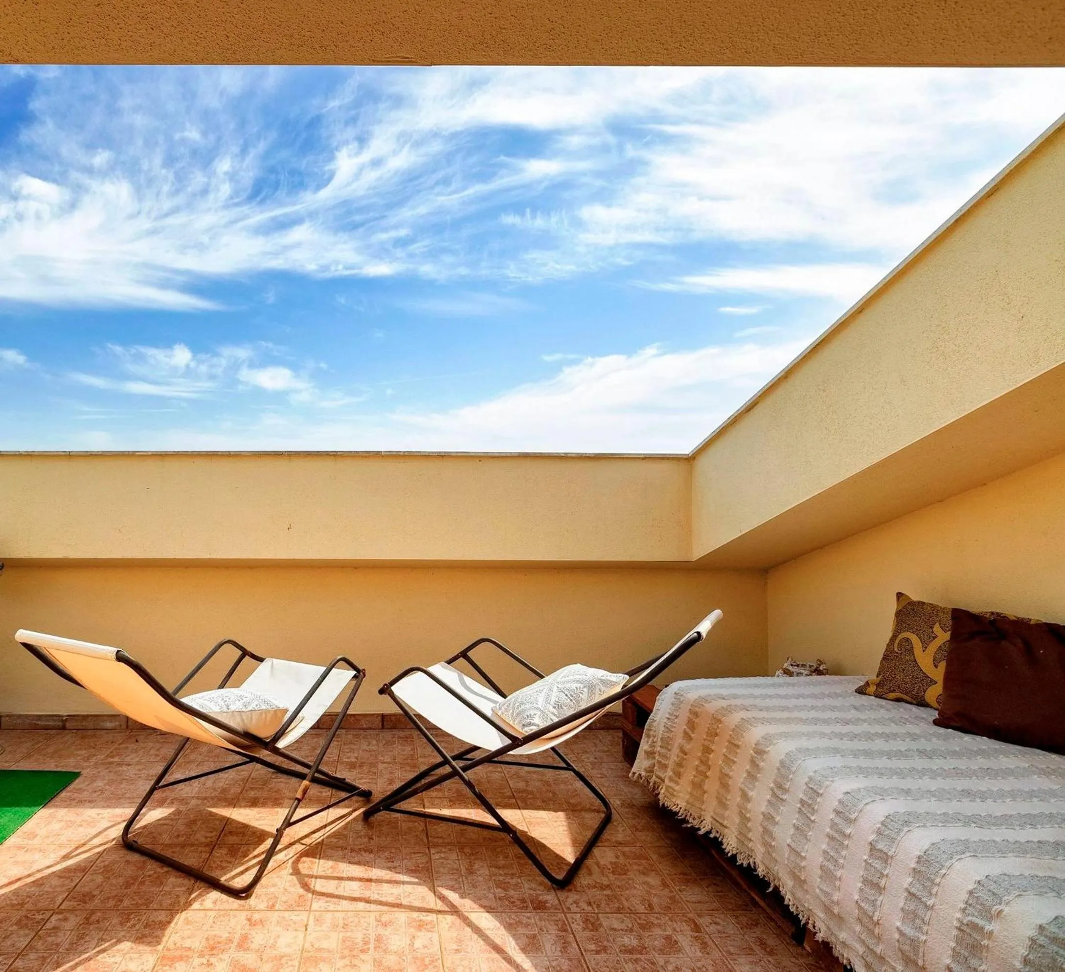 Balcony/Terrace, Bed in Sardinia Guest House - Adults Only