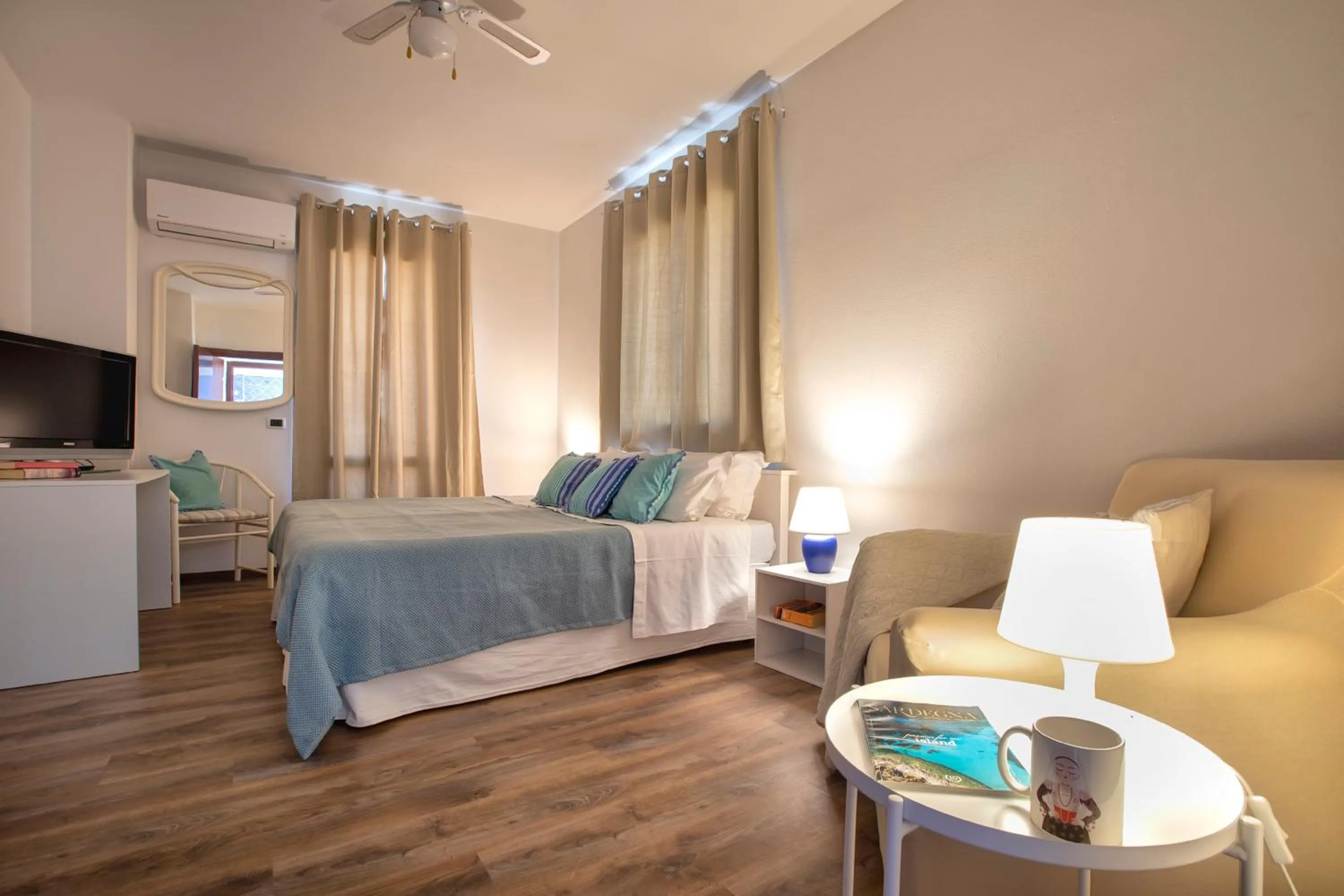 Bed in Sardinia Guest House - Adults Only