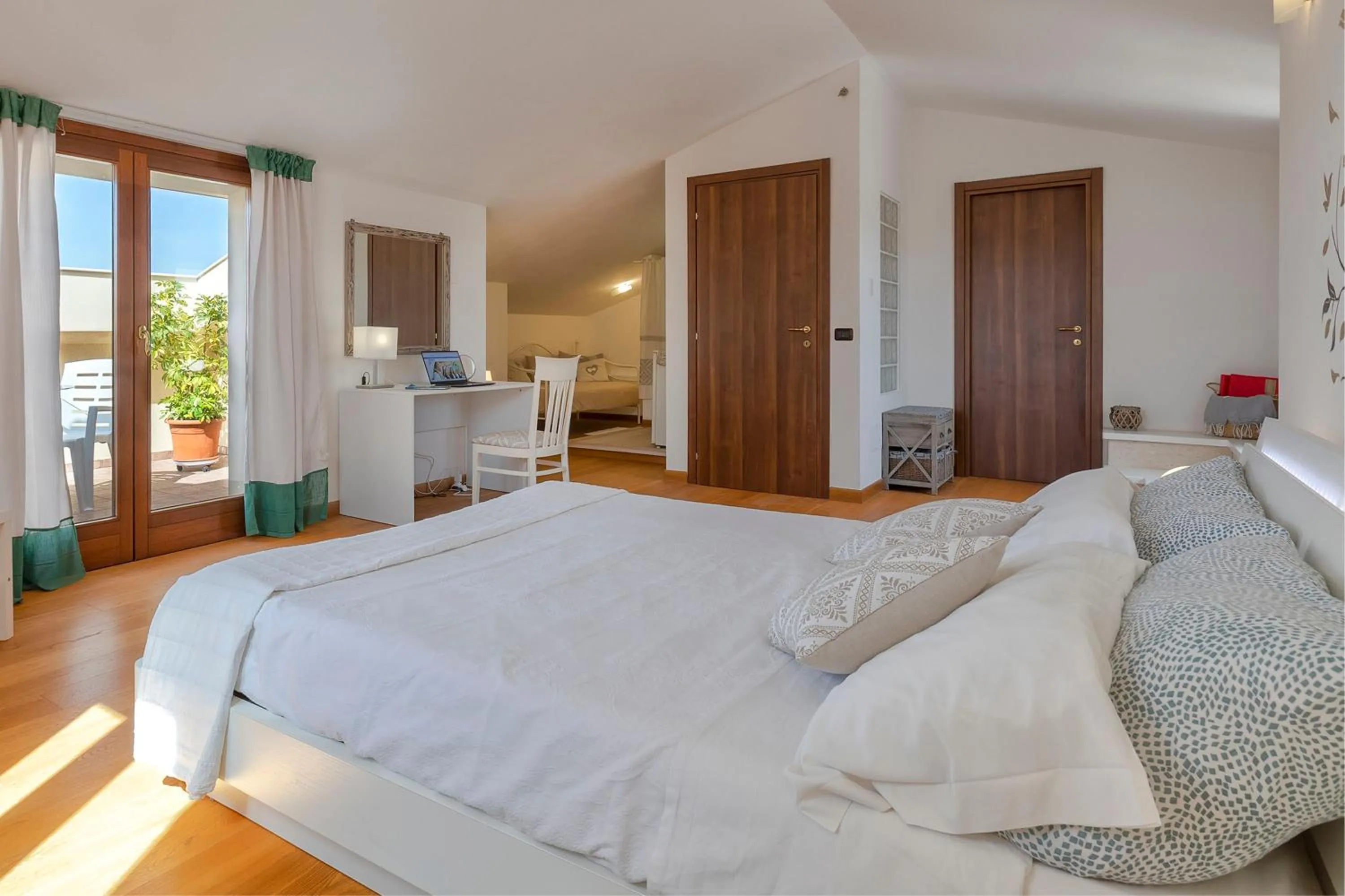 Bed in Sardinia Guest House - Adults Only