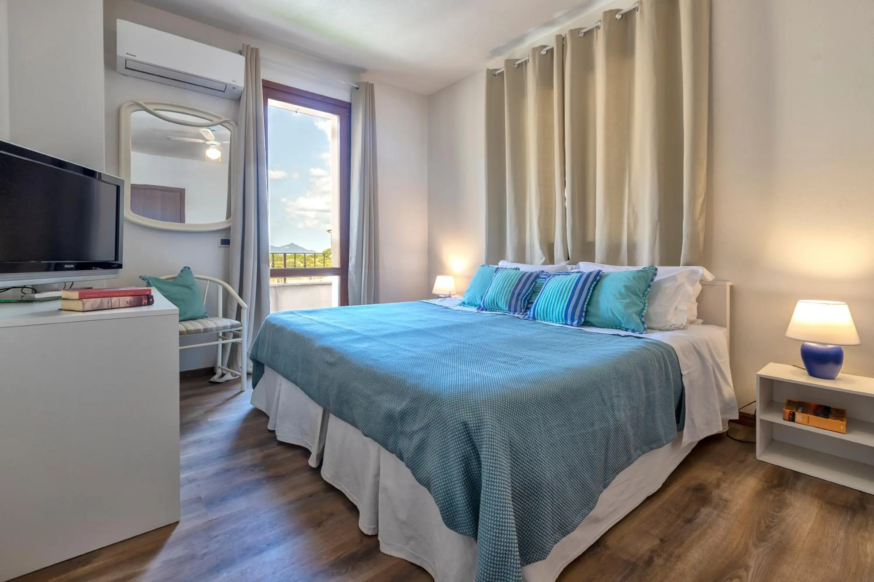 Bed in Sardinia Guest House - Adults Only