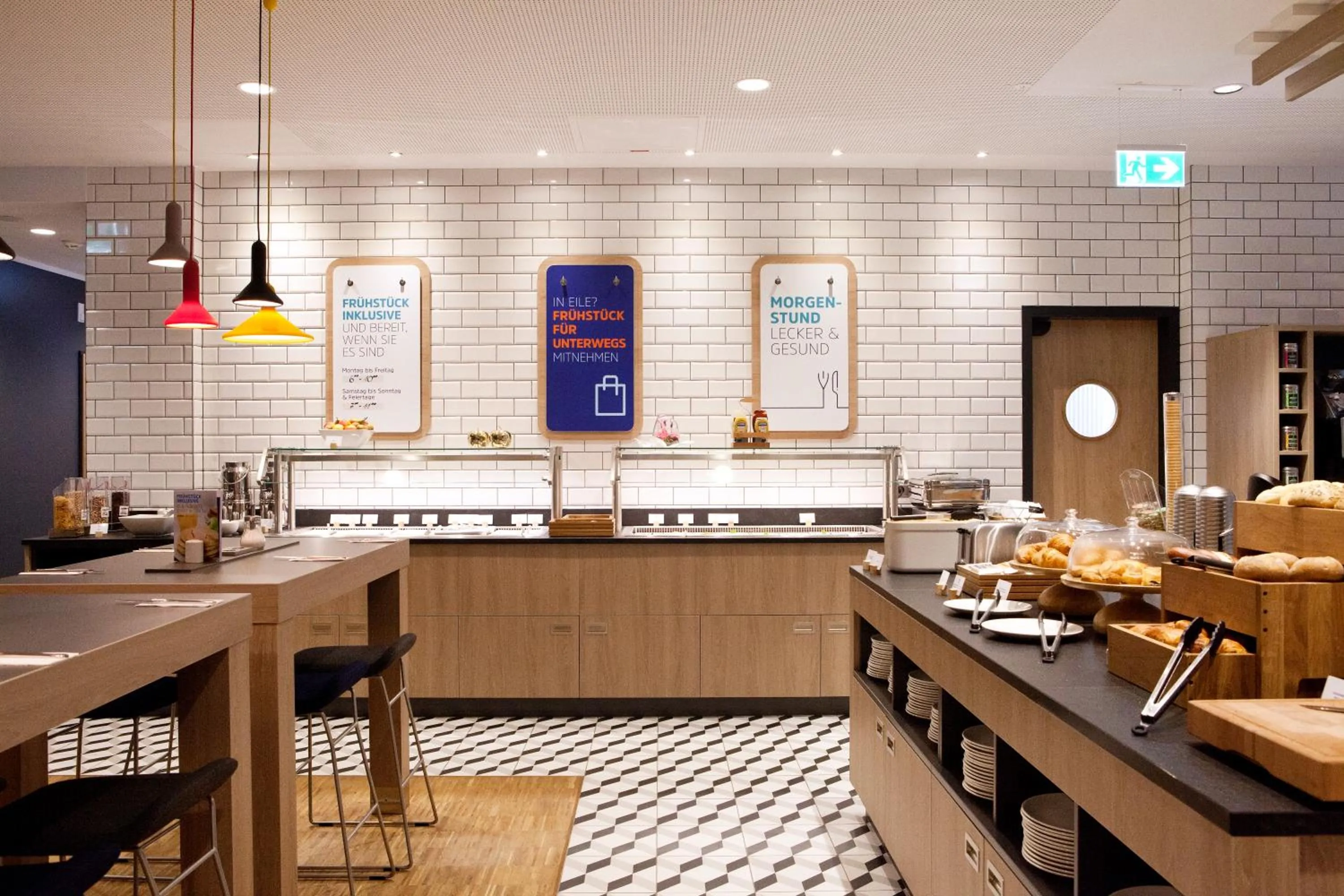 Breakfast in Holiday Inn Express Fürth by IHG