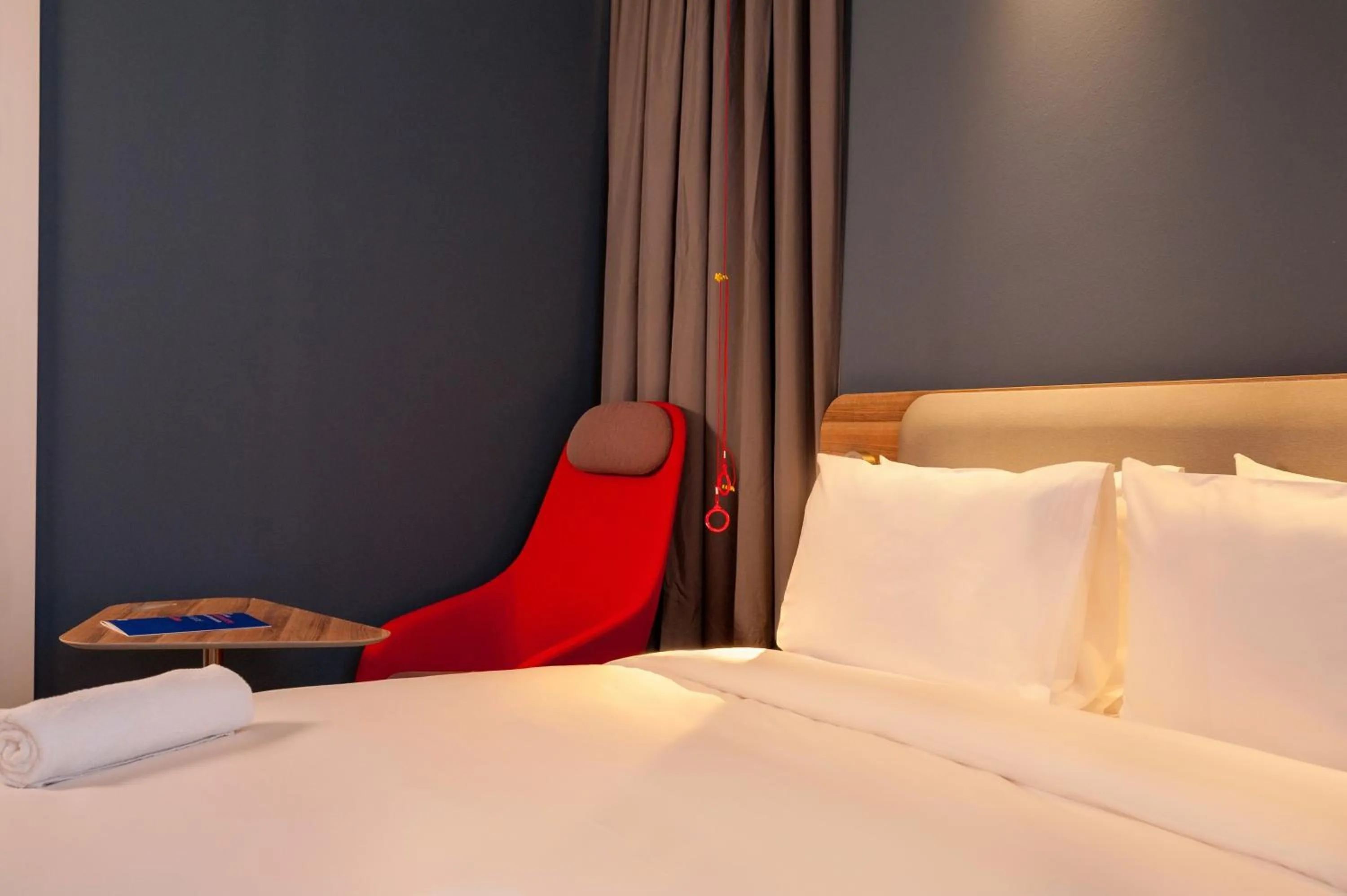 Photo of the whole room, Bed in Holiday Inn Express Tbilisi Avlabari by IHG