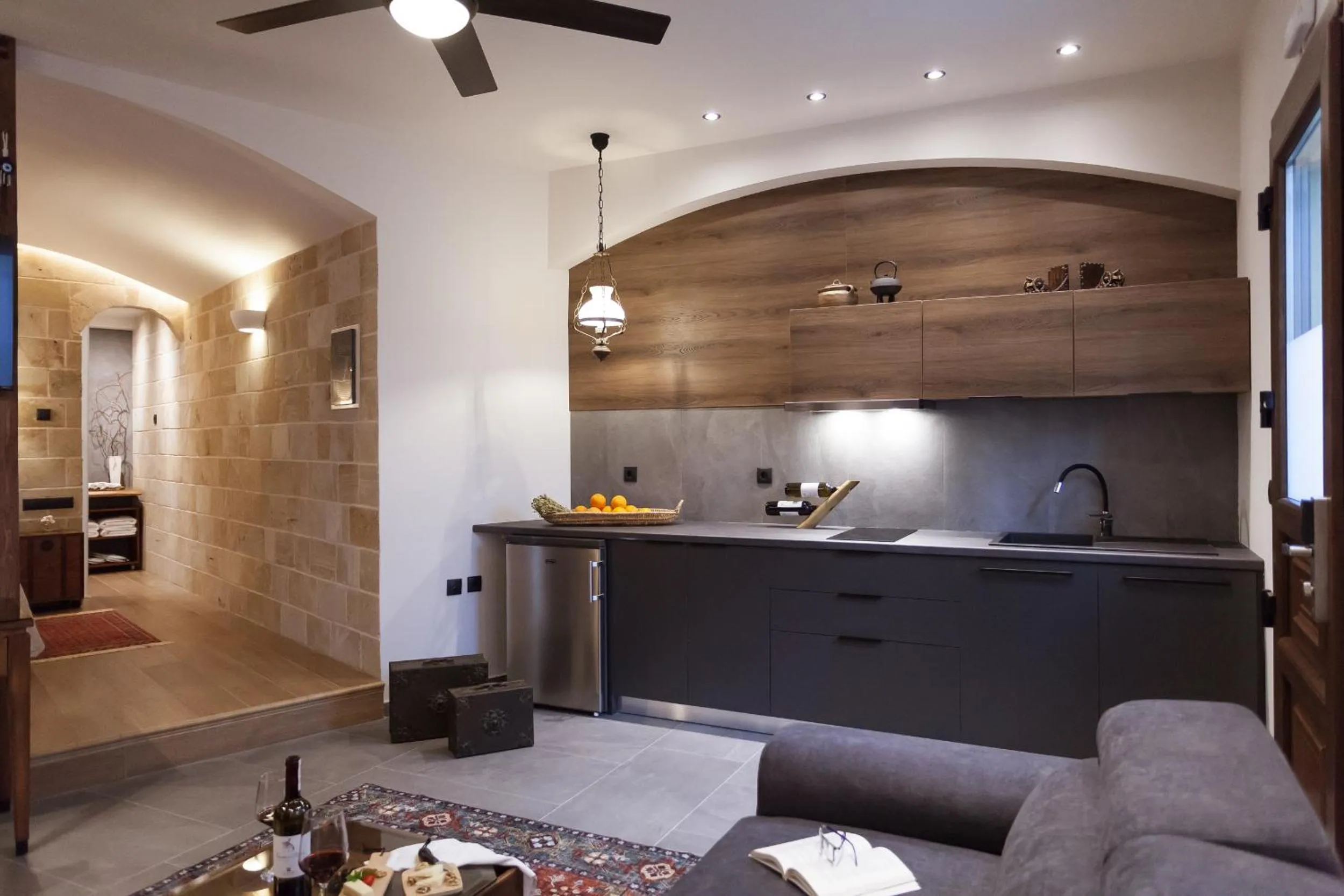 Kitchen or kitchenette in Utopia Luxury Suites - Old Town