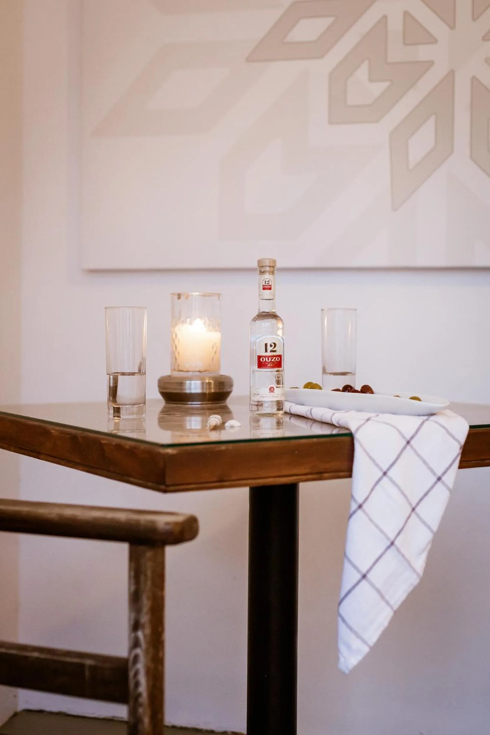 Restaurant/places to eat in Utopia Luxury Suites - Old Town