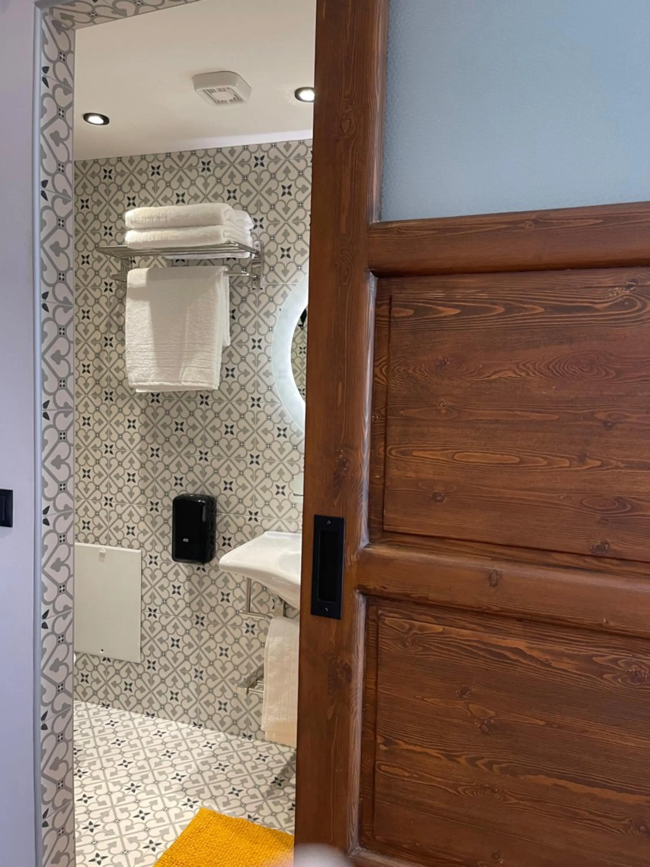 Bathroom in Utopia Luxury Suites - Old Town
