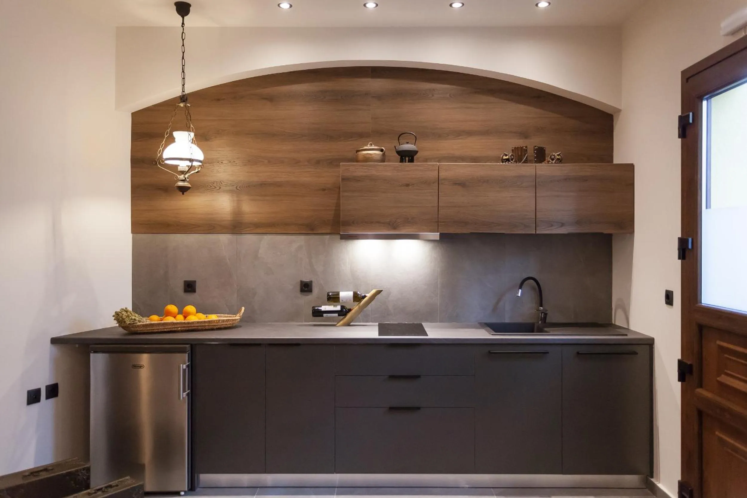 Kitchen or kitchenette in Utopia Luxury Suites - Old Town