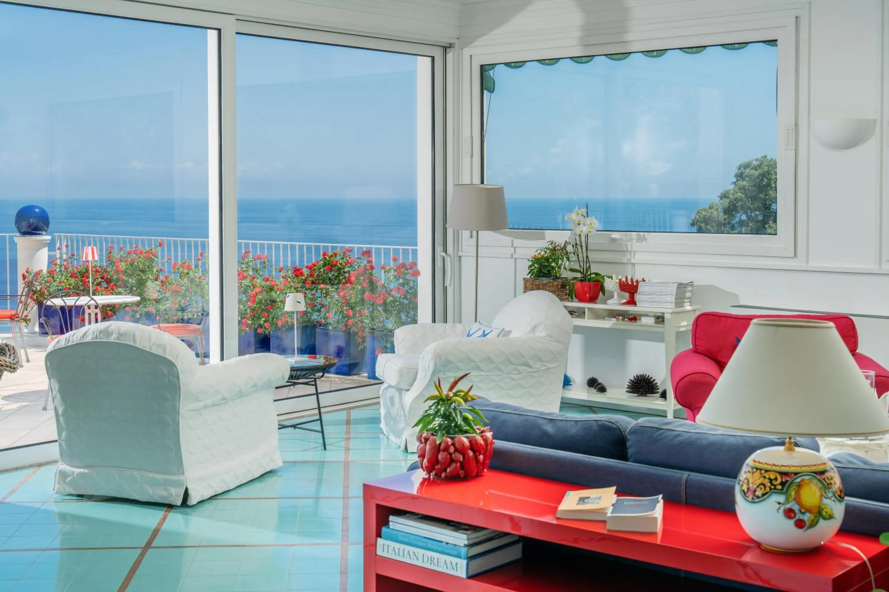 Lounge or bar in Hotel Le Terrazze - Adults Only