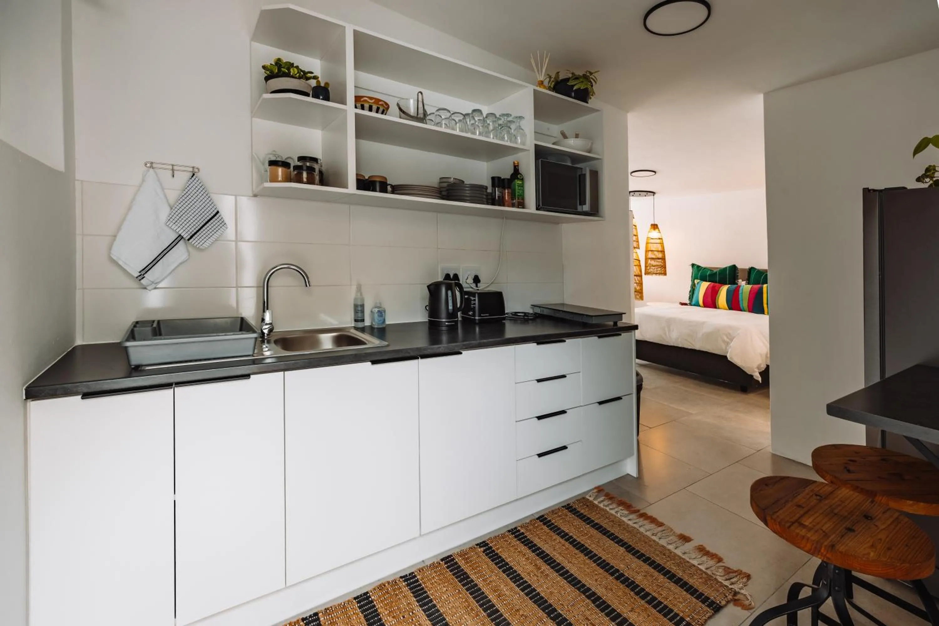 Coffee/tea facilities in McLeod's & Stuart's Cottage