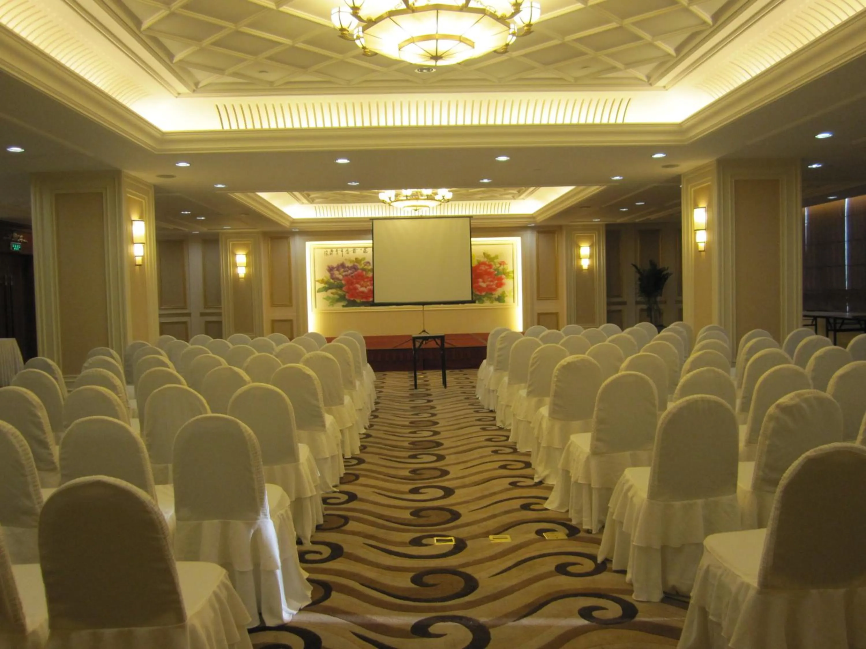 Banquet/Function facilities in Kai Wah Plaza Hotel