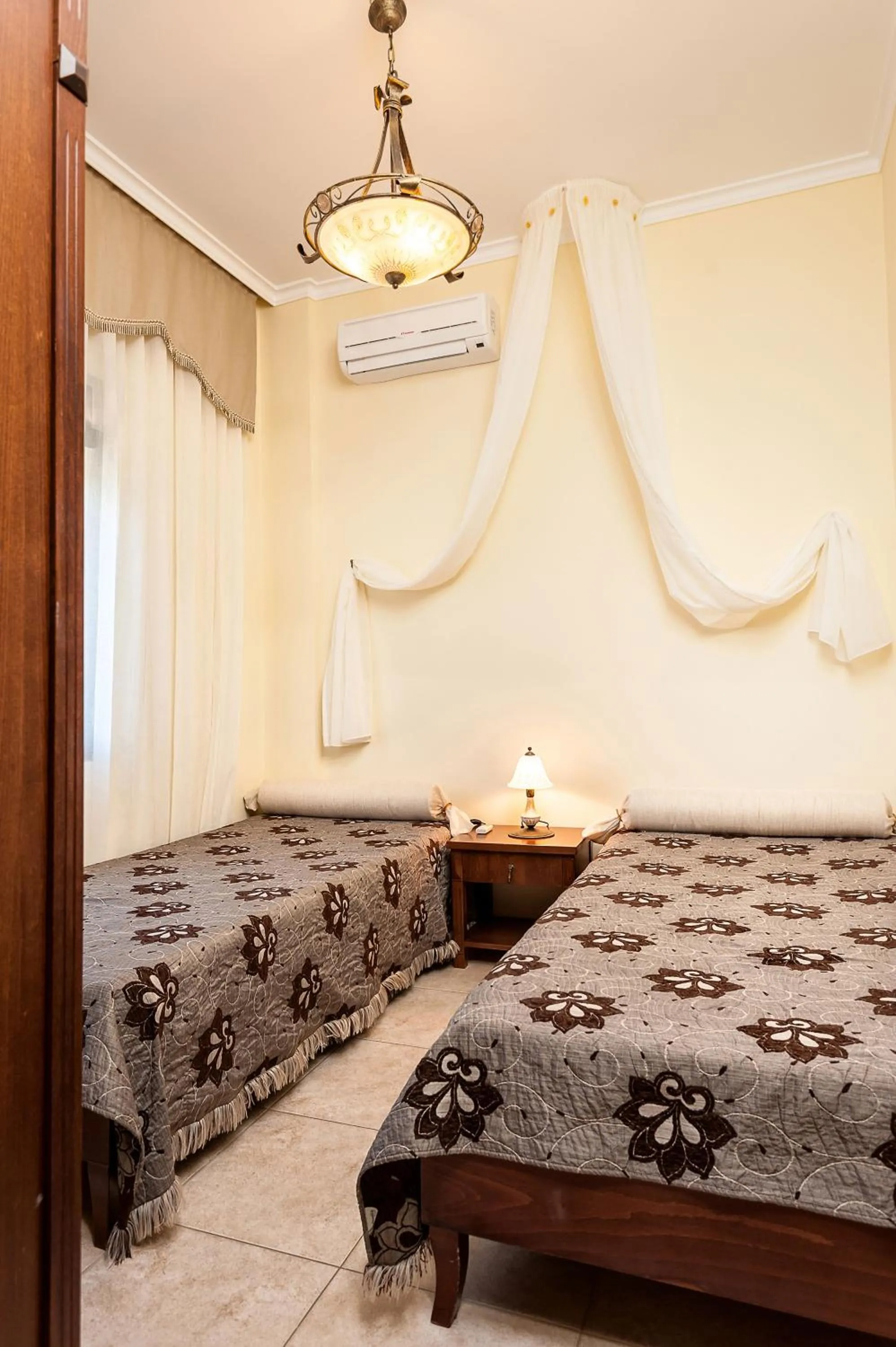 Bedroom, Bed in Villa Vallia - Villa Marina