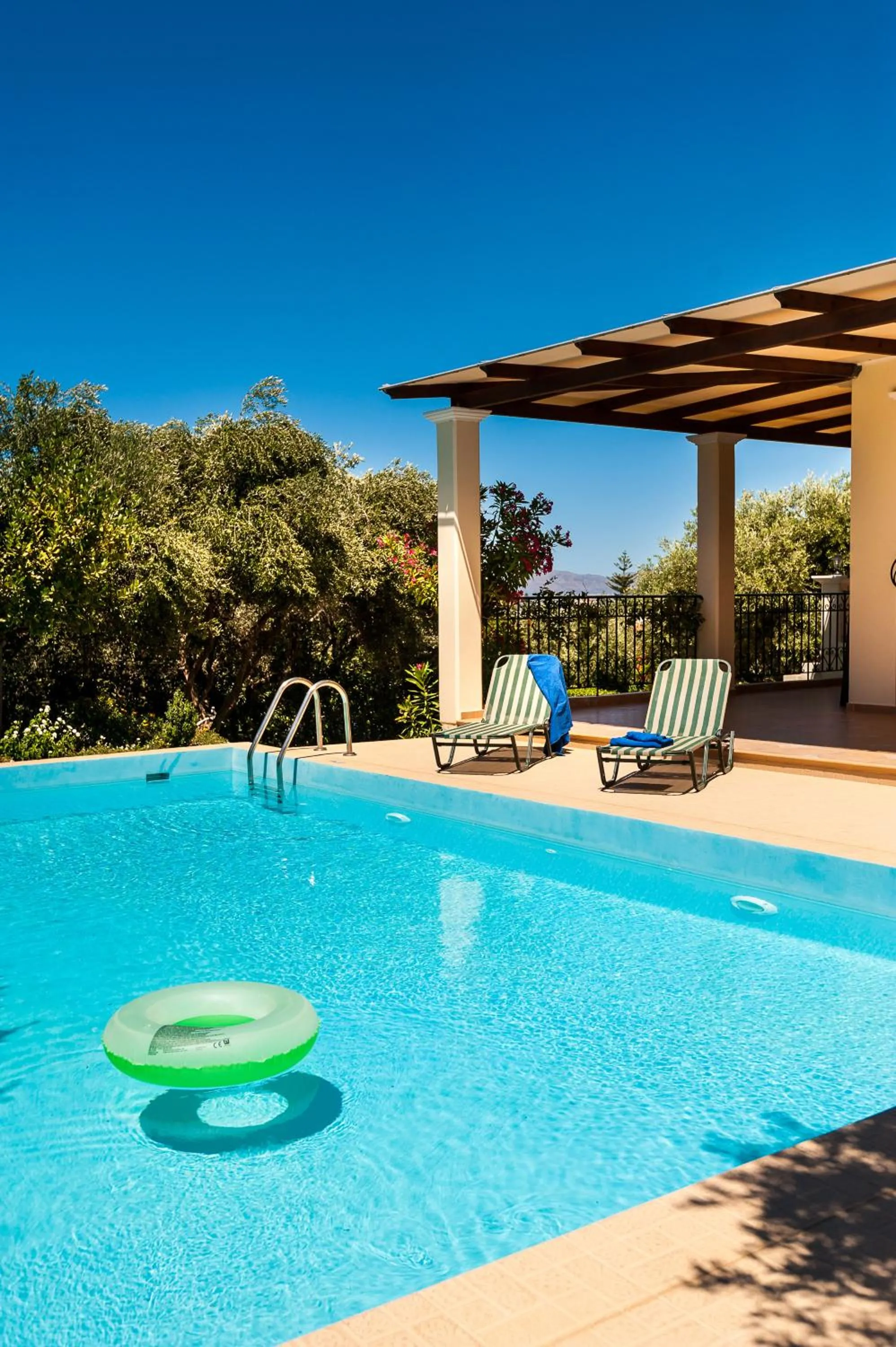Swimming pool in Villa Vallia - Villa Marina