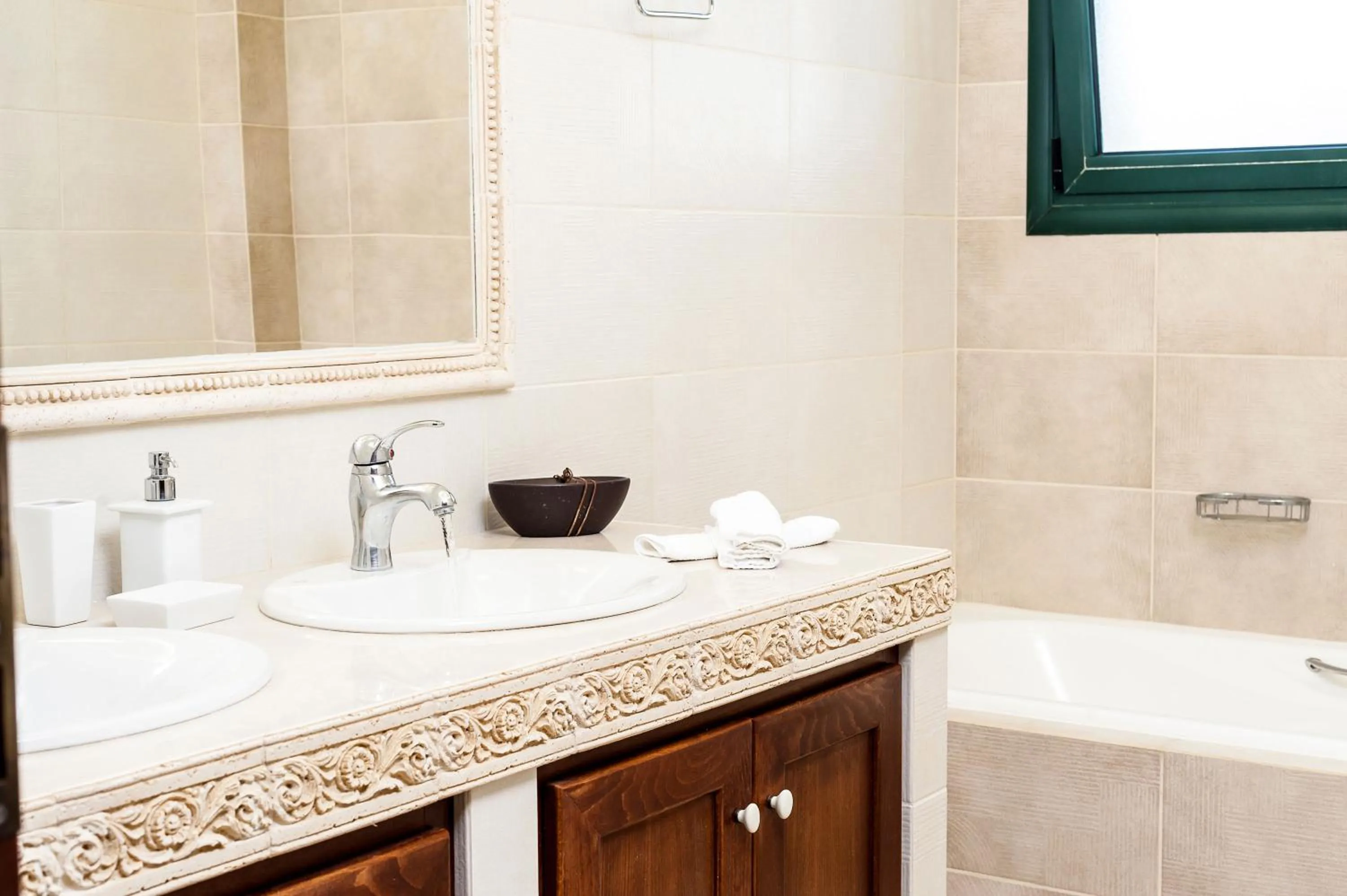 Bathroom in Villa Vallia - Villa Marina