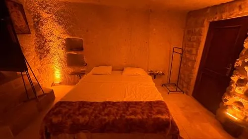 Saliche Cave Suite