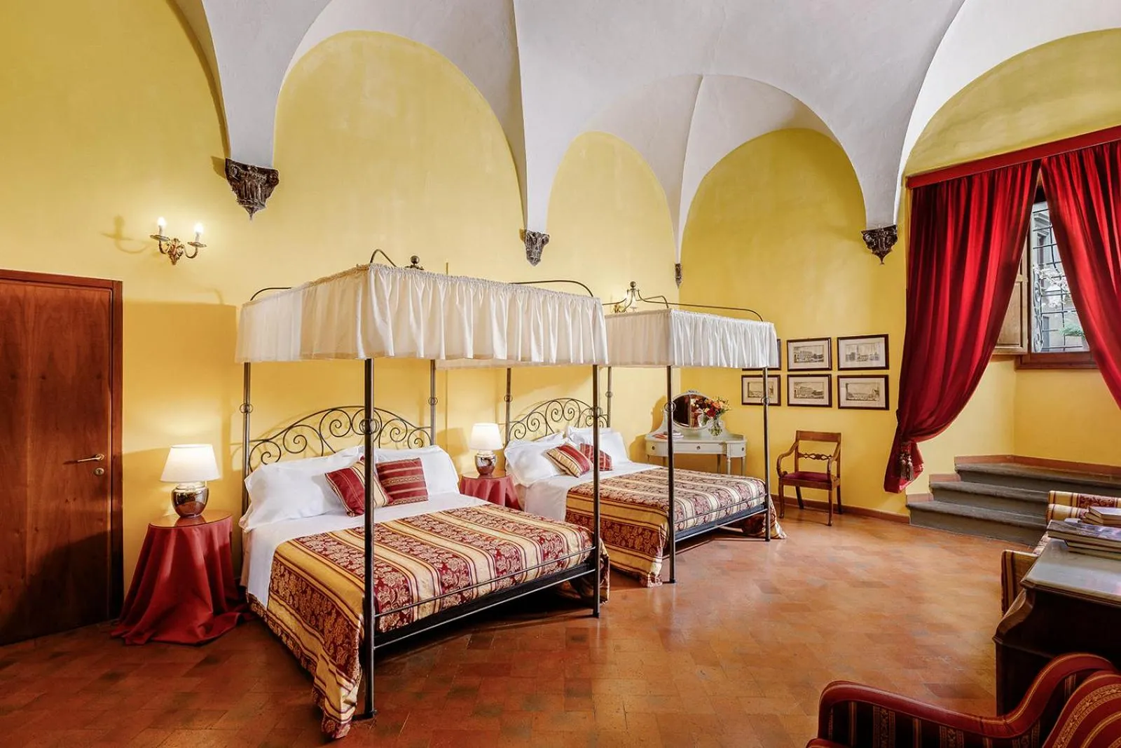 Bed in Hotel Palazzo dal Borgo
