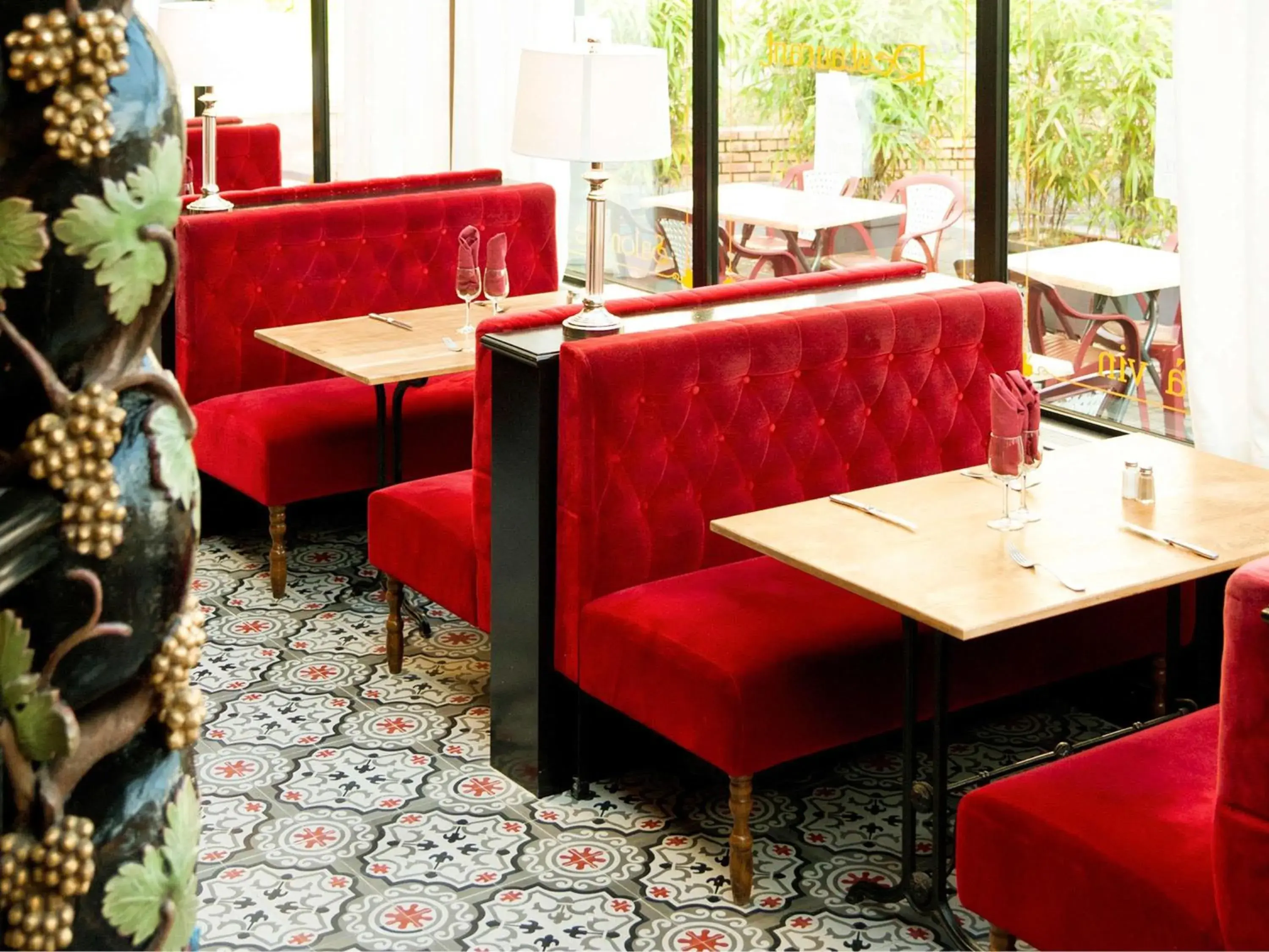 Restaurant/places to eat in Ibis Saint Étienne - La Terrasse Restaurant/places to eat in Ibis Saint Étienne - La Terrasse