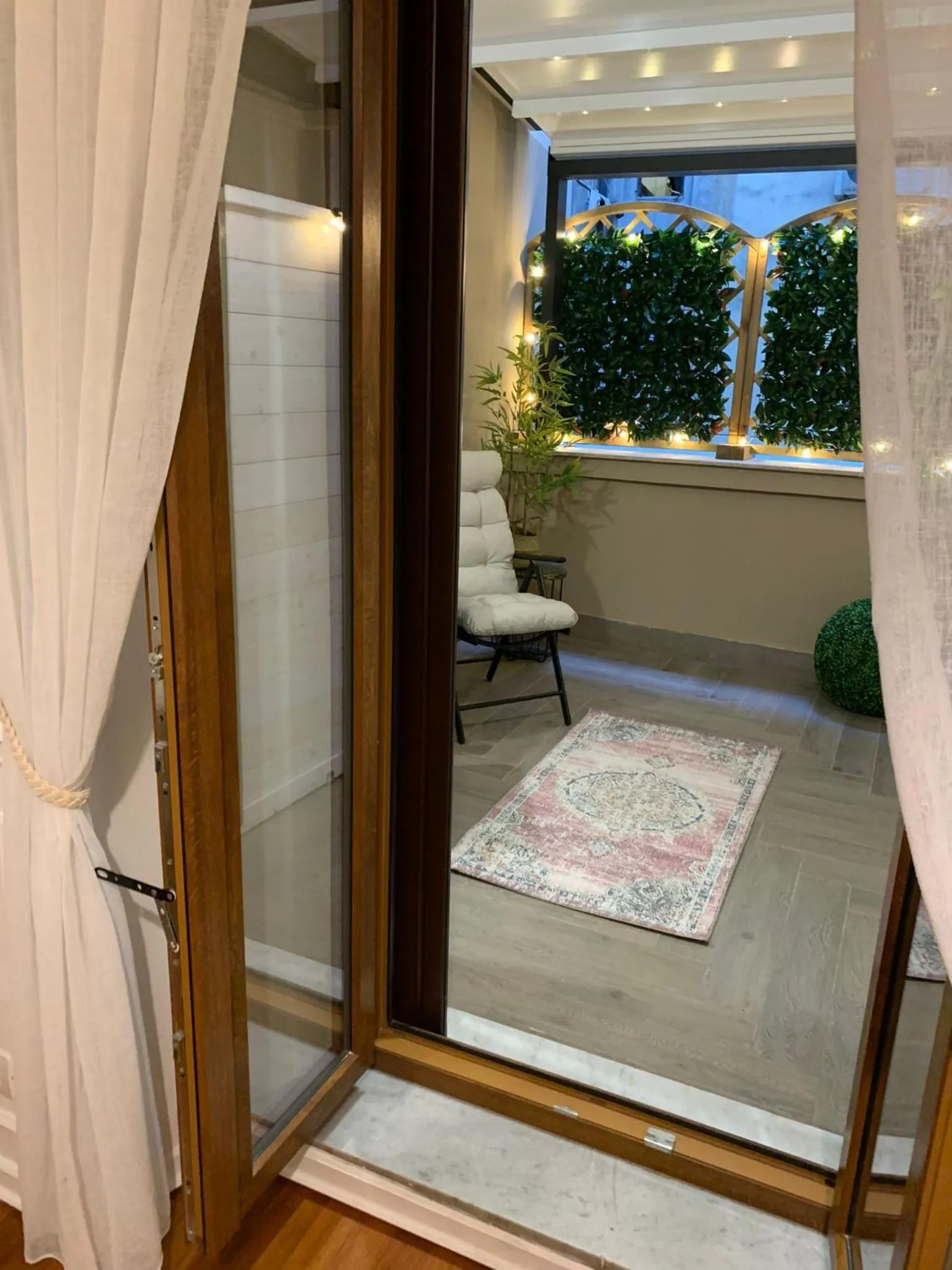 Seating area in Mama House Roma