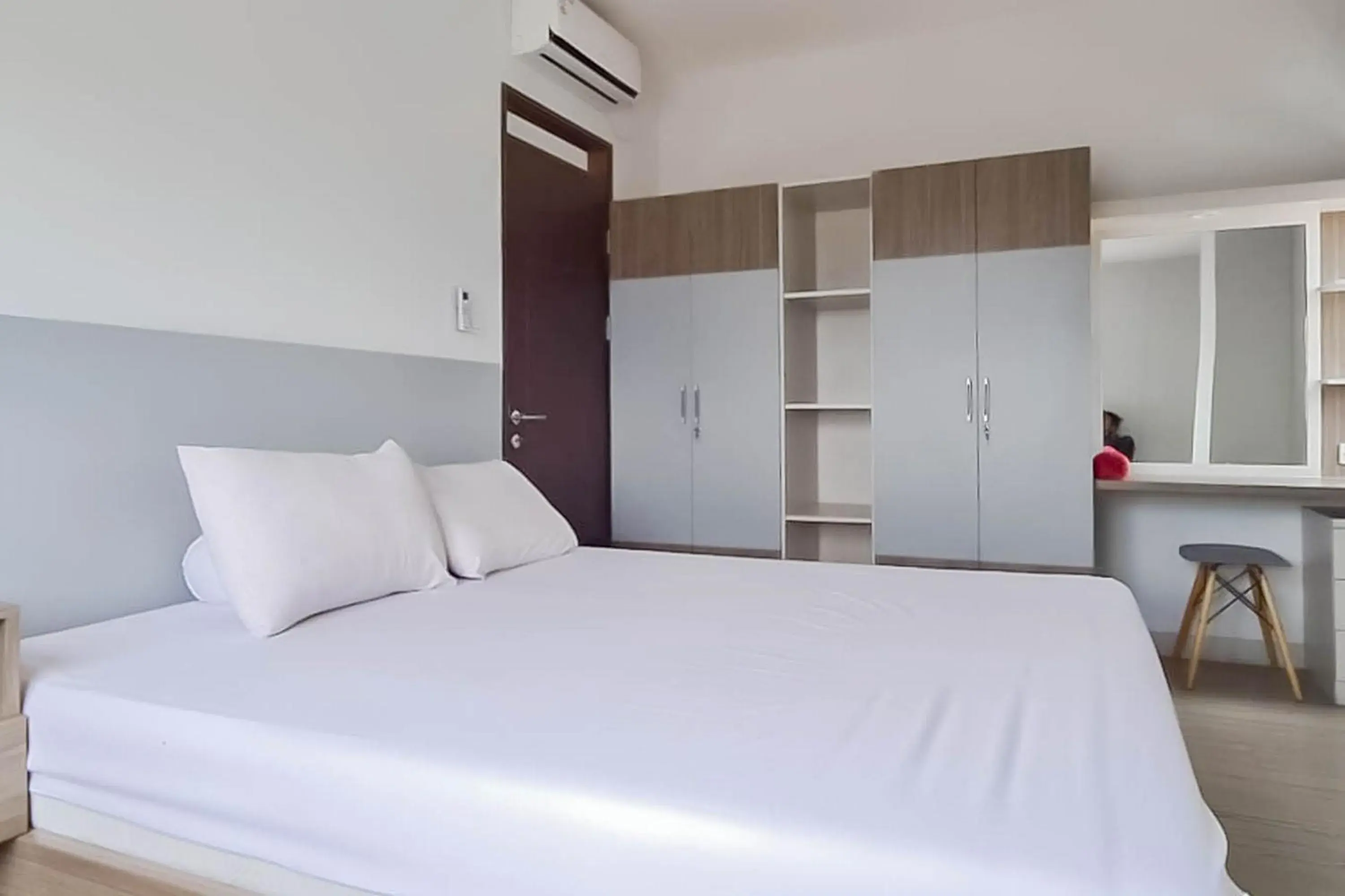 Bed in RedLiving Apartemen Mekarwangi Square - Agus 2 Tower A Bed in RedLiving Apartemen Mekarwangi Square - Agus 2 Tower A