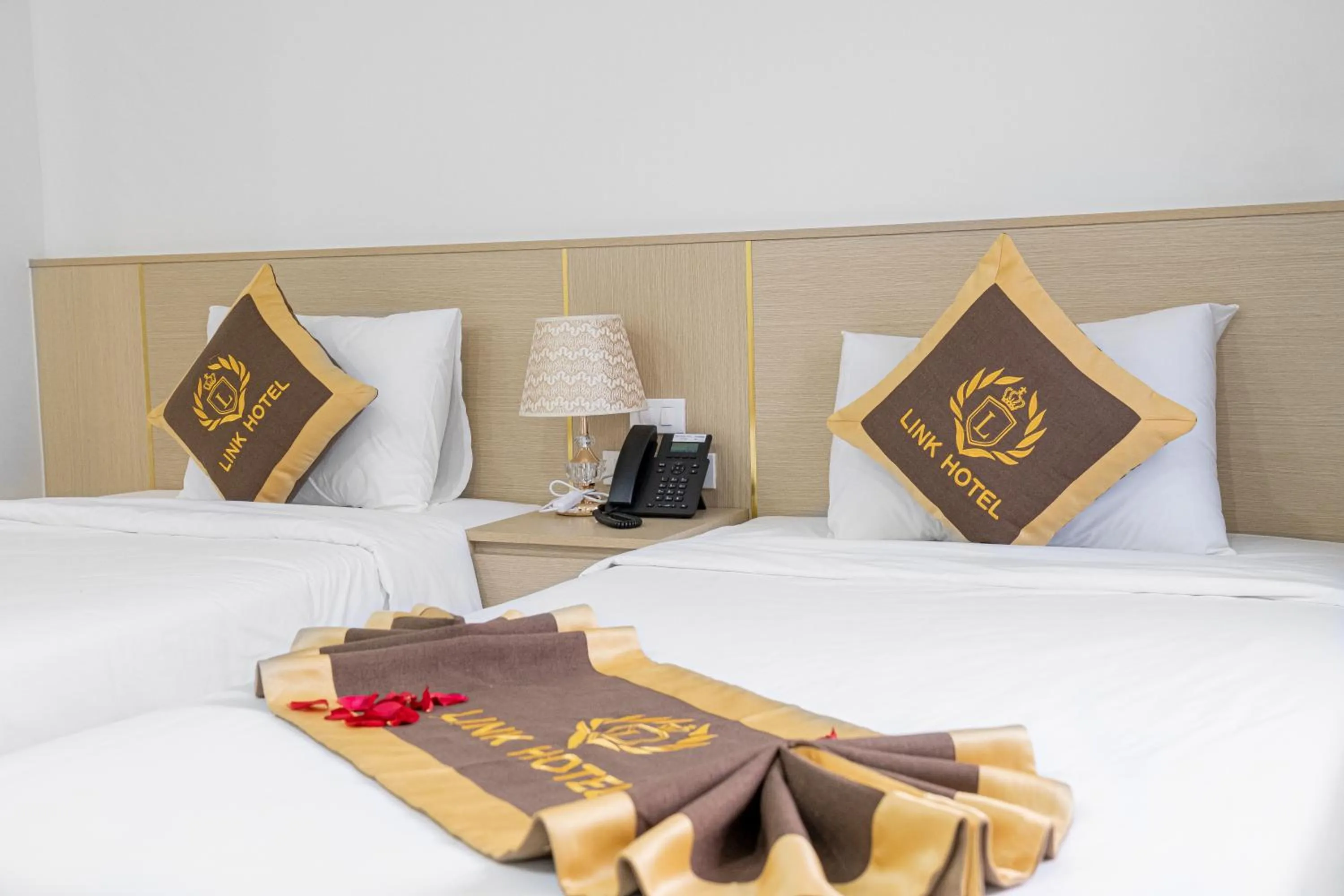 Bed in LINK HOTEL Ha Long