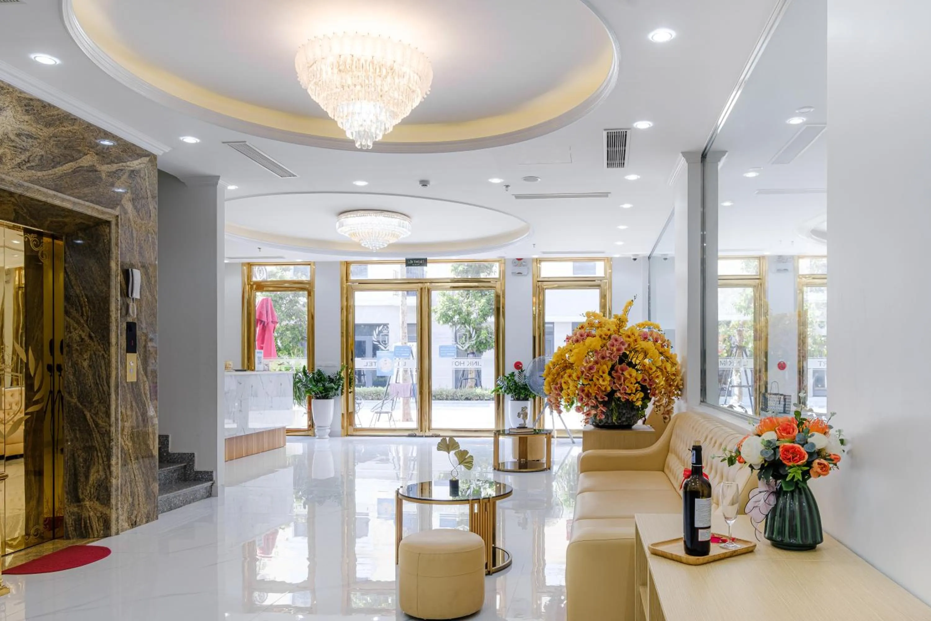 Living room in LINK HOTEL Ha Long