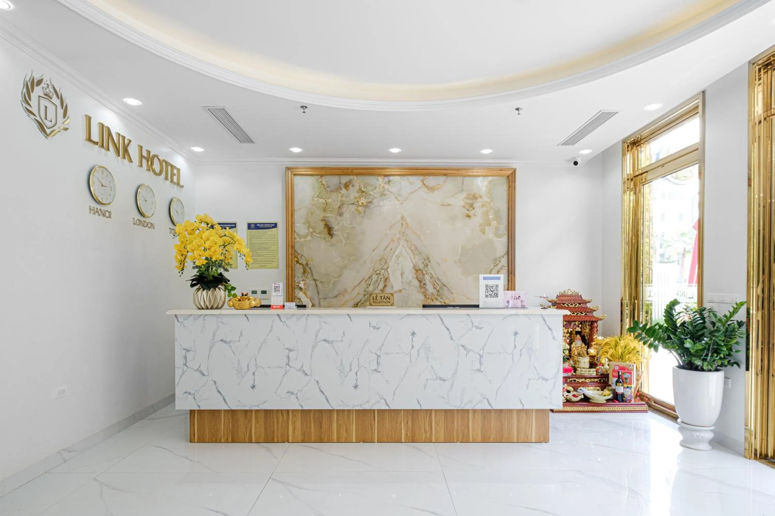 Lobby or reception in LINK HOTEL Ha Long