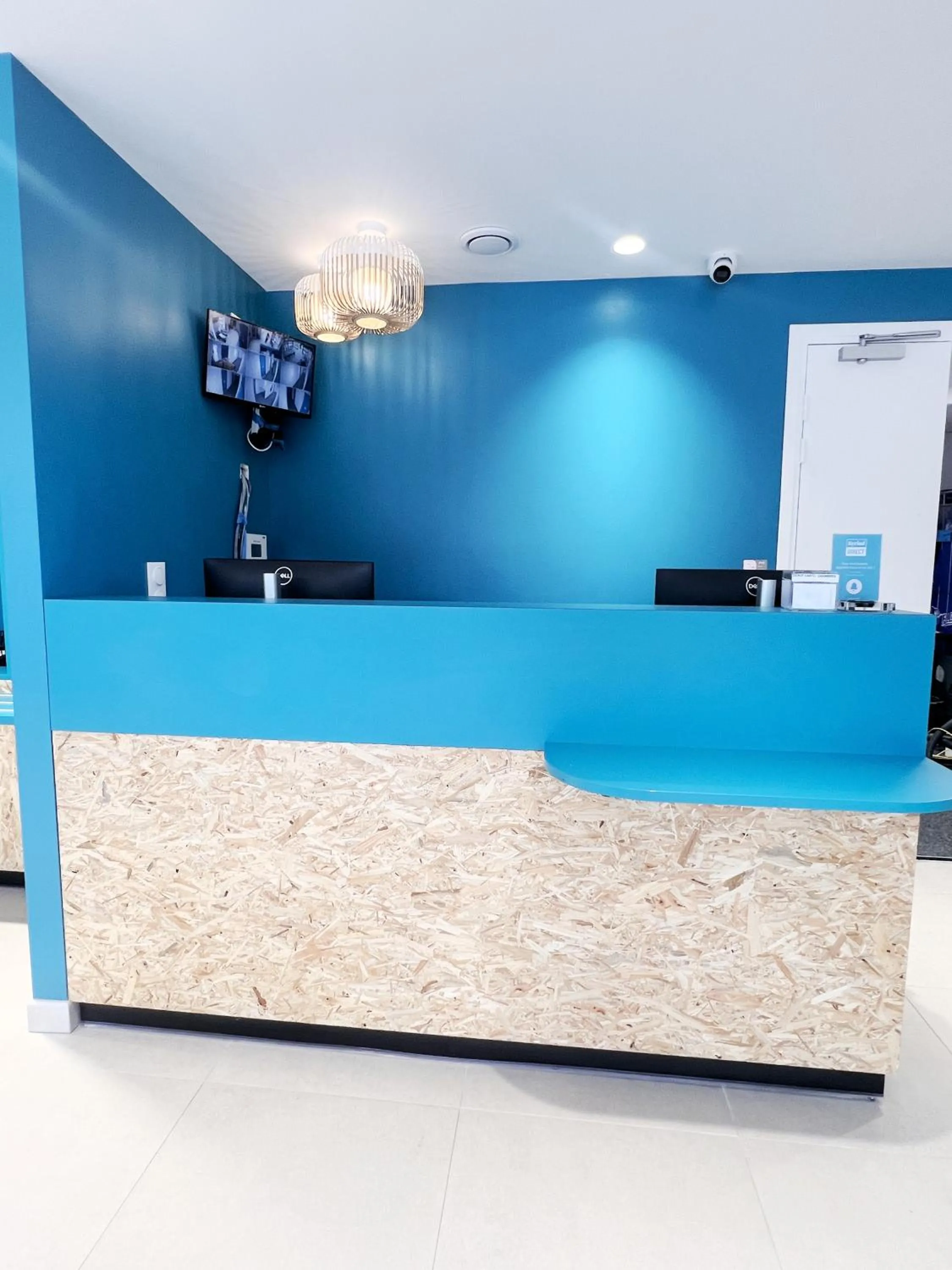 Lobby or reception in Kyriad Direct Narbonne Sud