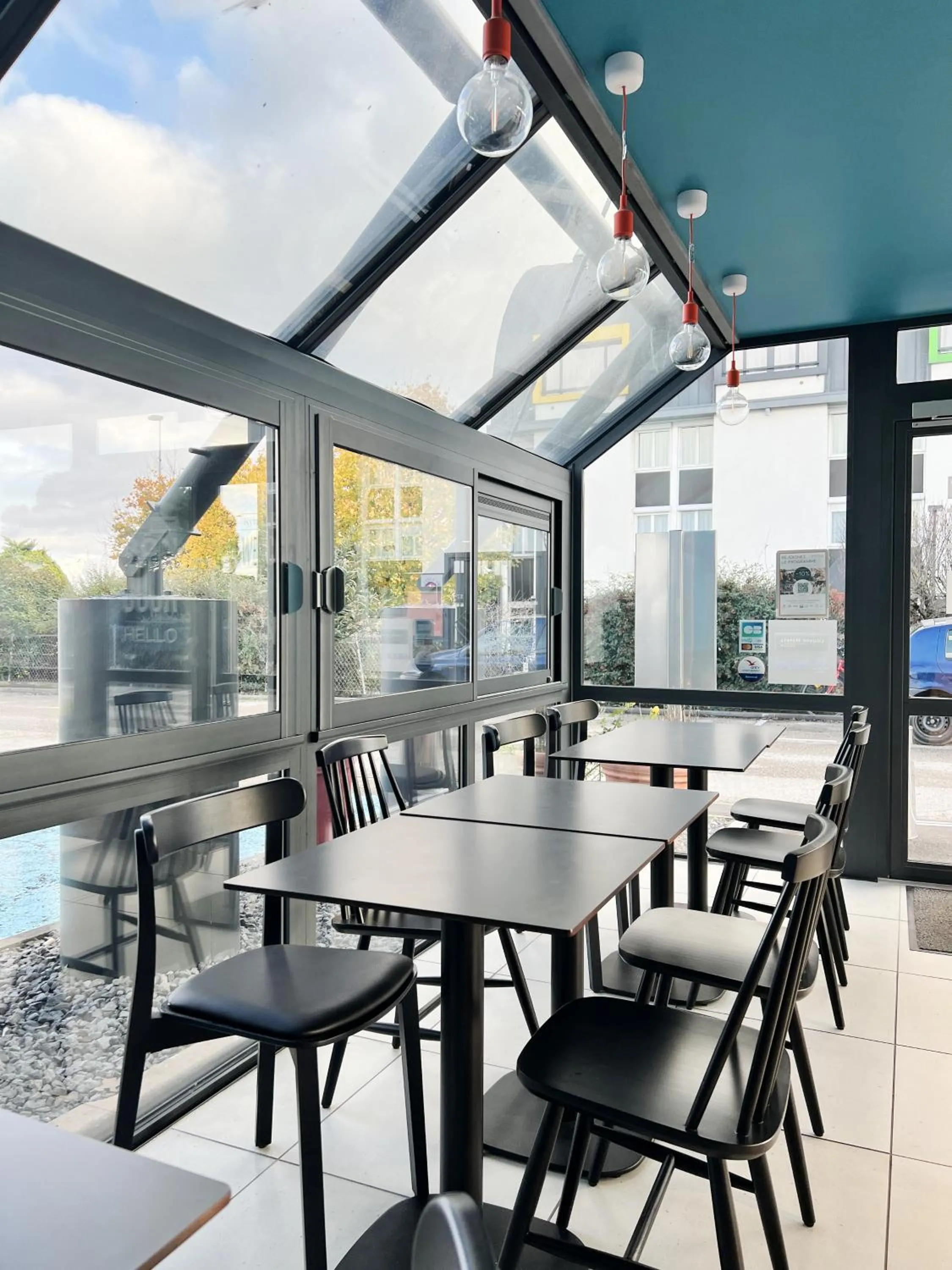 Restaurant/places to eat in Kyriad Direct Narbonne Sud