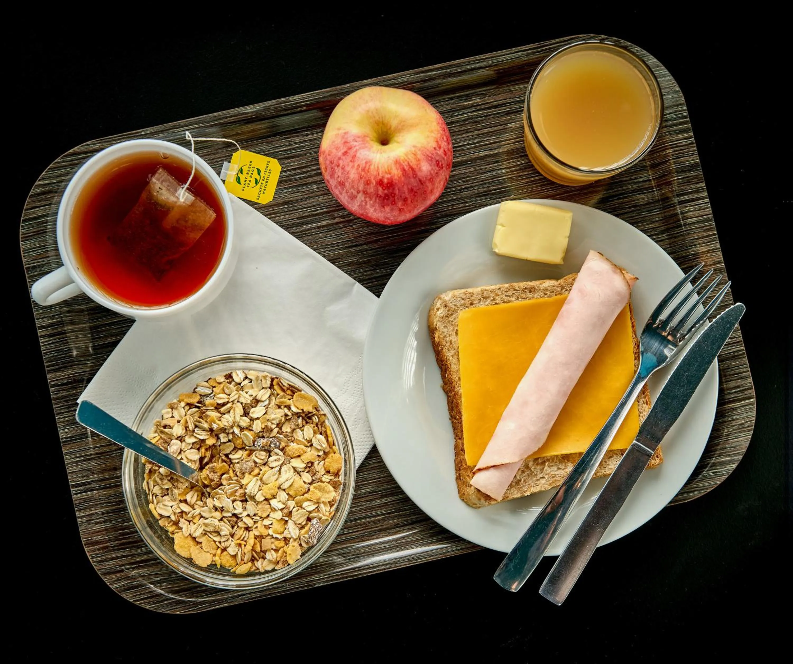 Food and drinks in Kyriad Direct Narbonne Sud