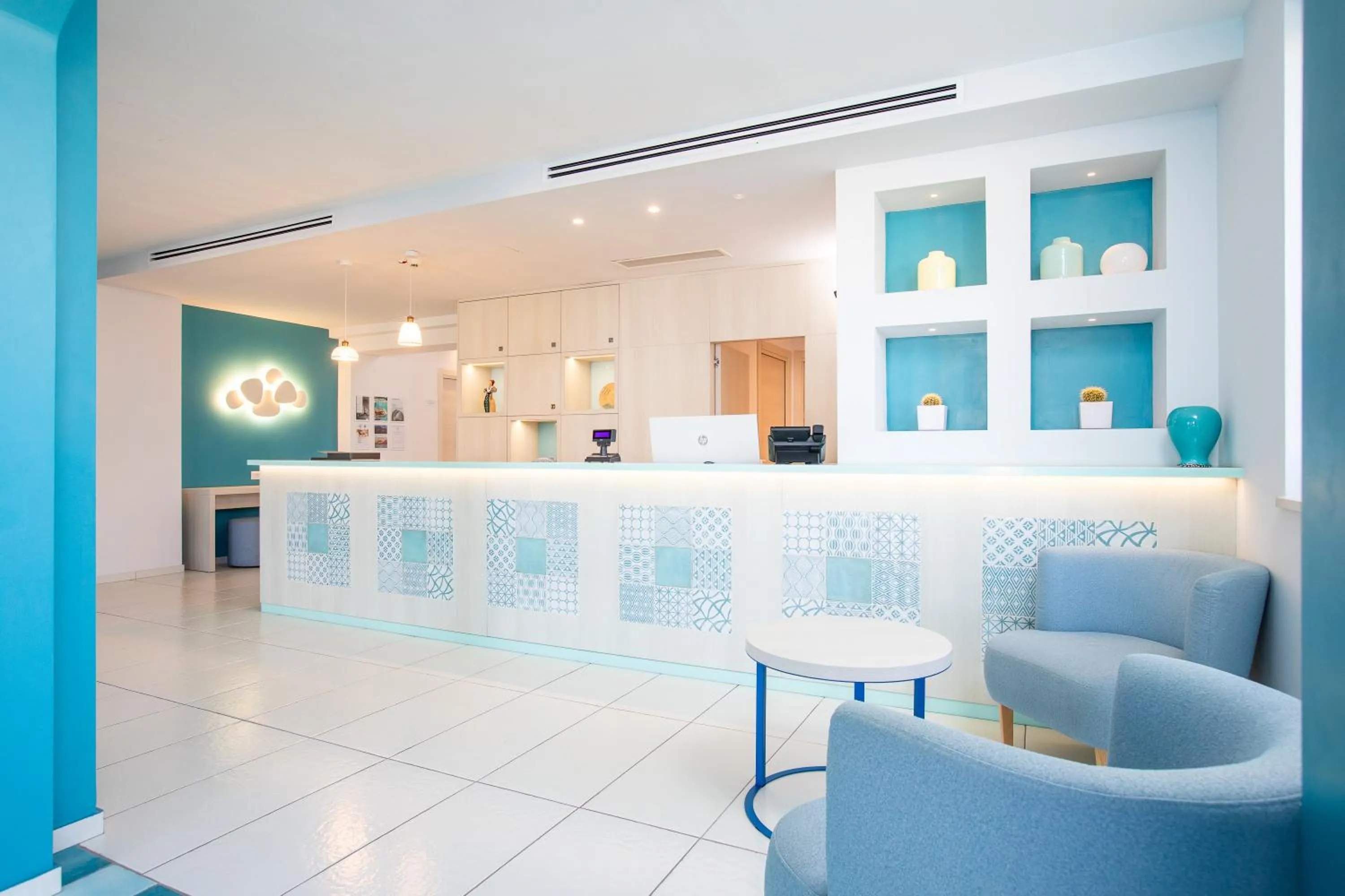 Lobby or reception in Best Western Hotel Blumarea