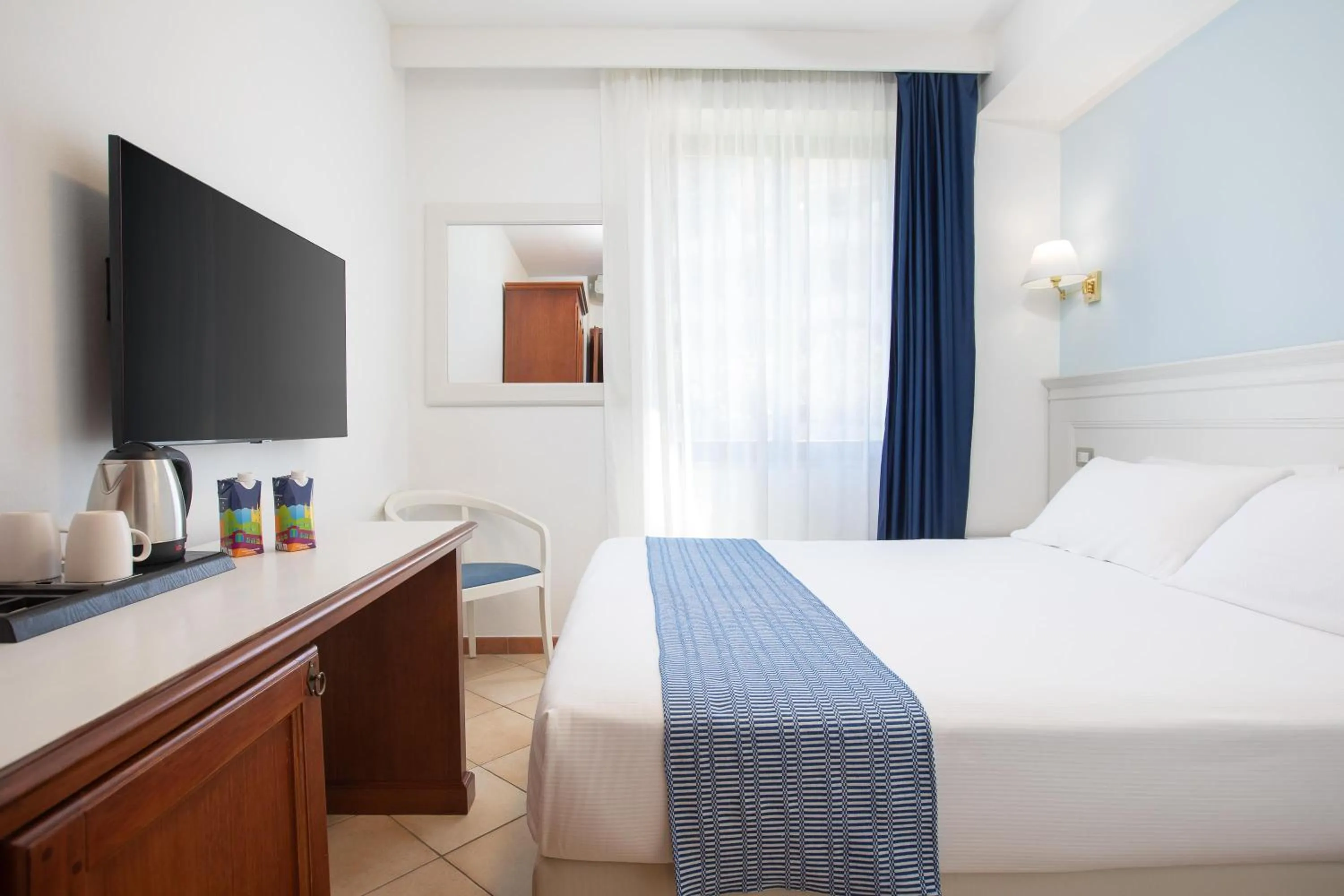 Bedroom in Best Western Hotel Blumarea