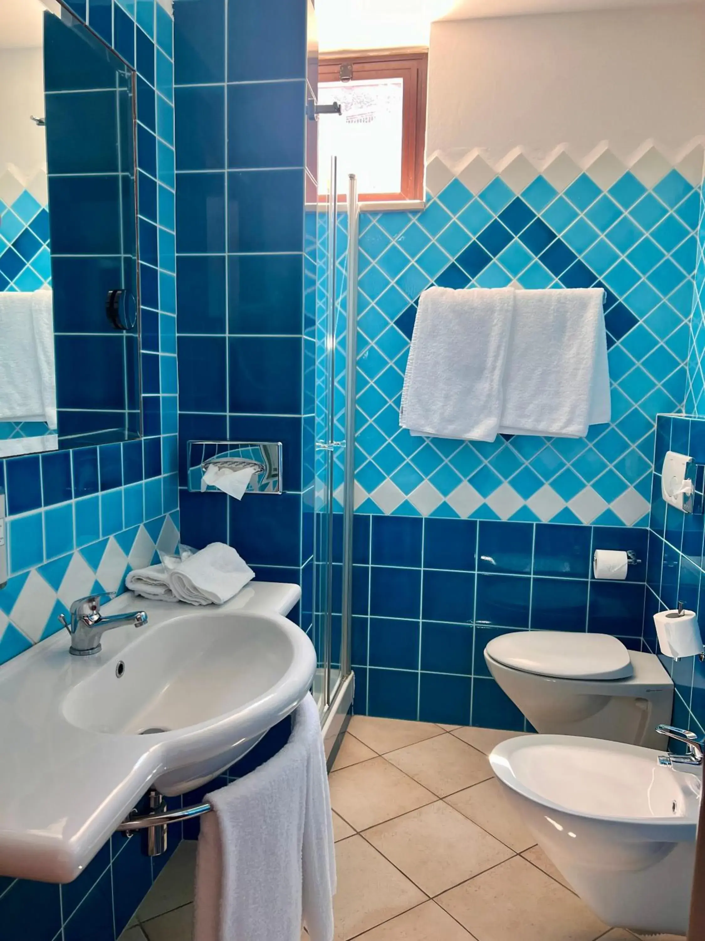 Standard Double Room in Best Western Hotel Blumarea Standard Double Room in Best Western Hotel Blumarea