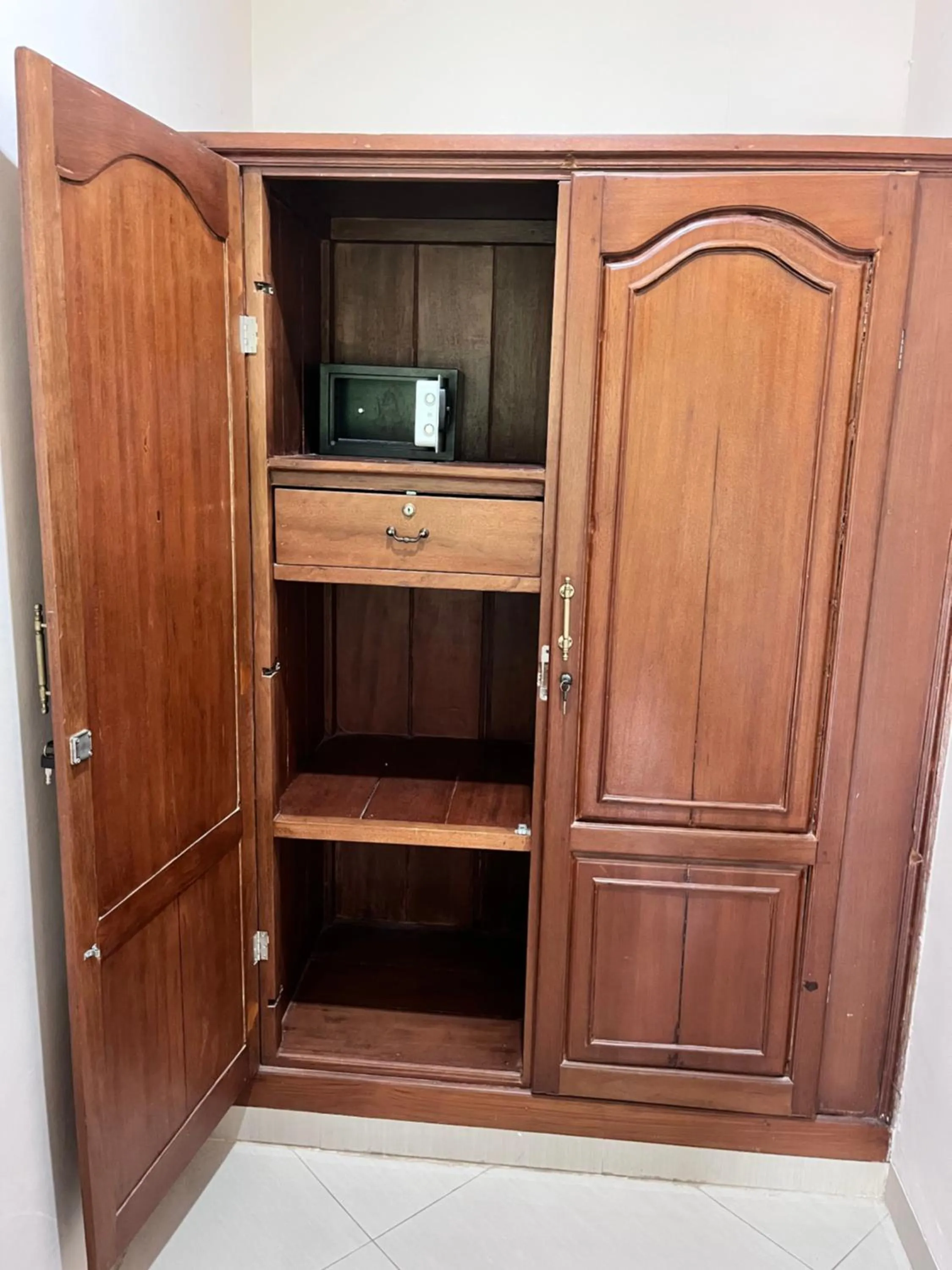 safe in Fat Yogi Cottages