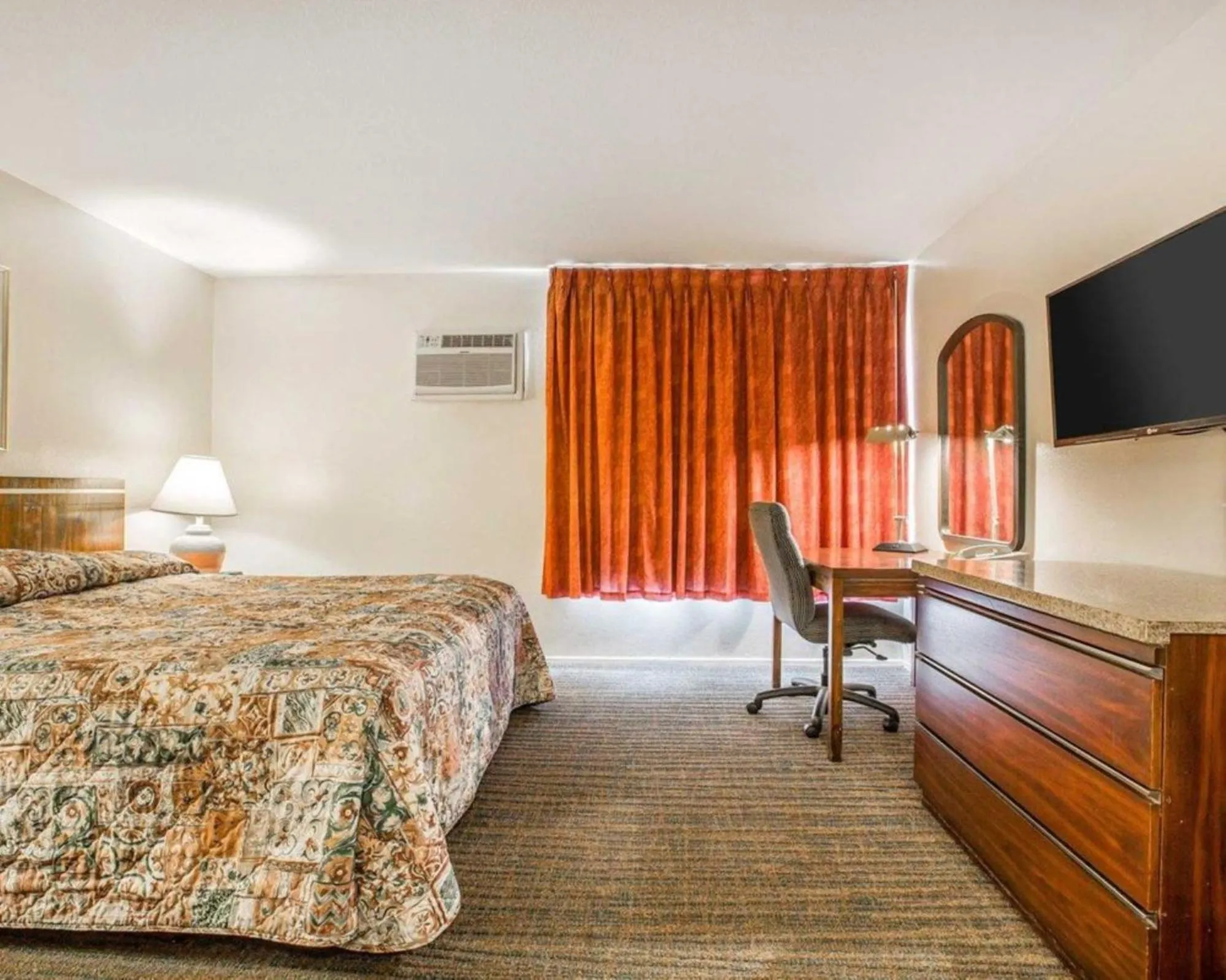 Bed in THE BERRY INN