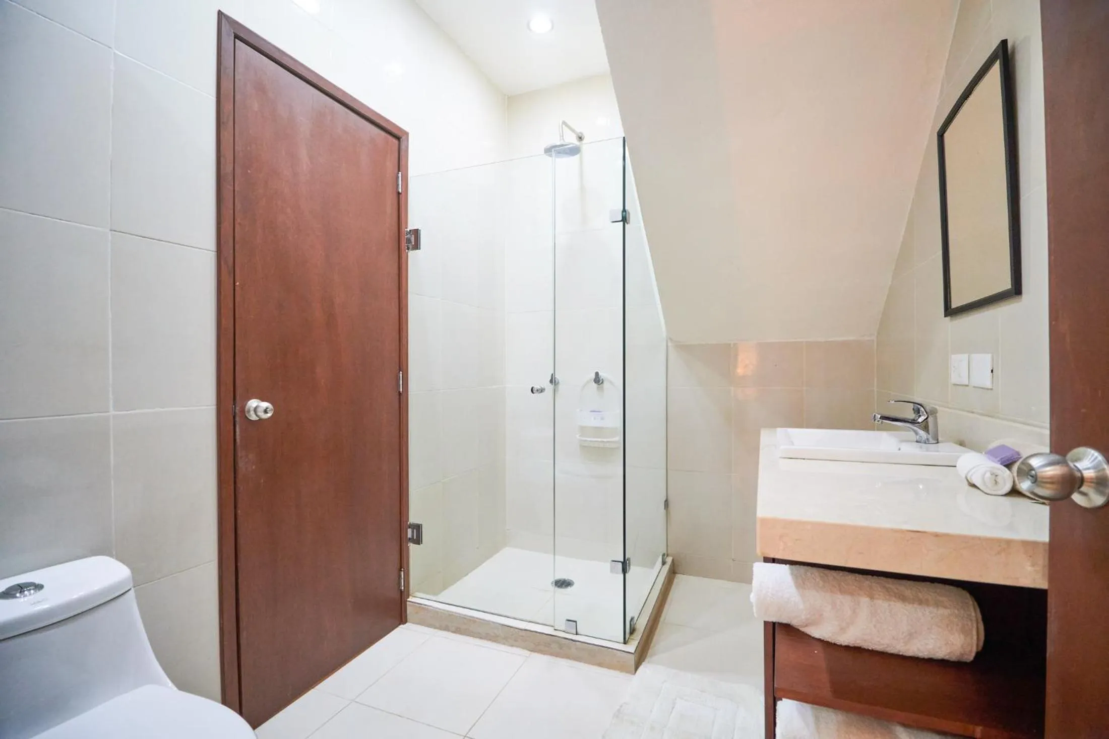 Bathroom in Cave Apartments Mexico 7