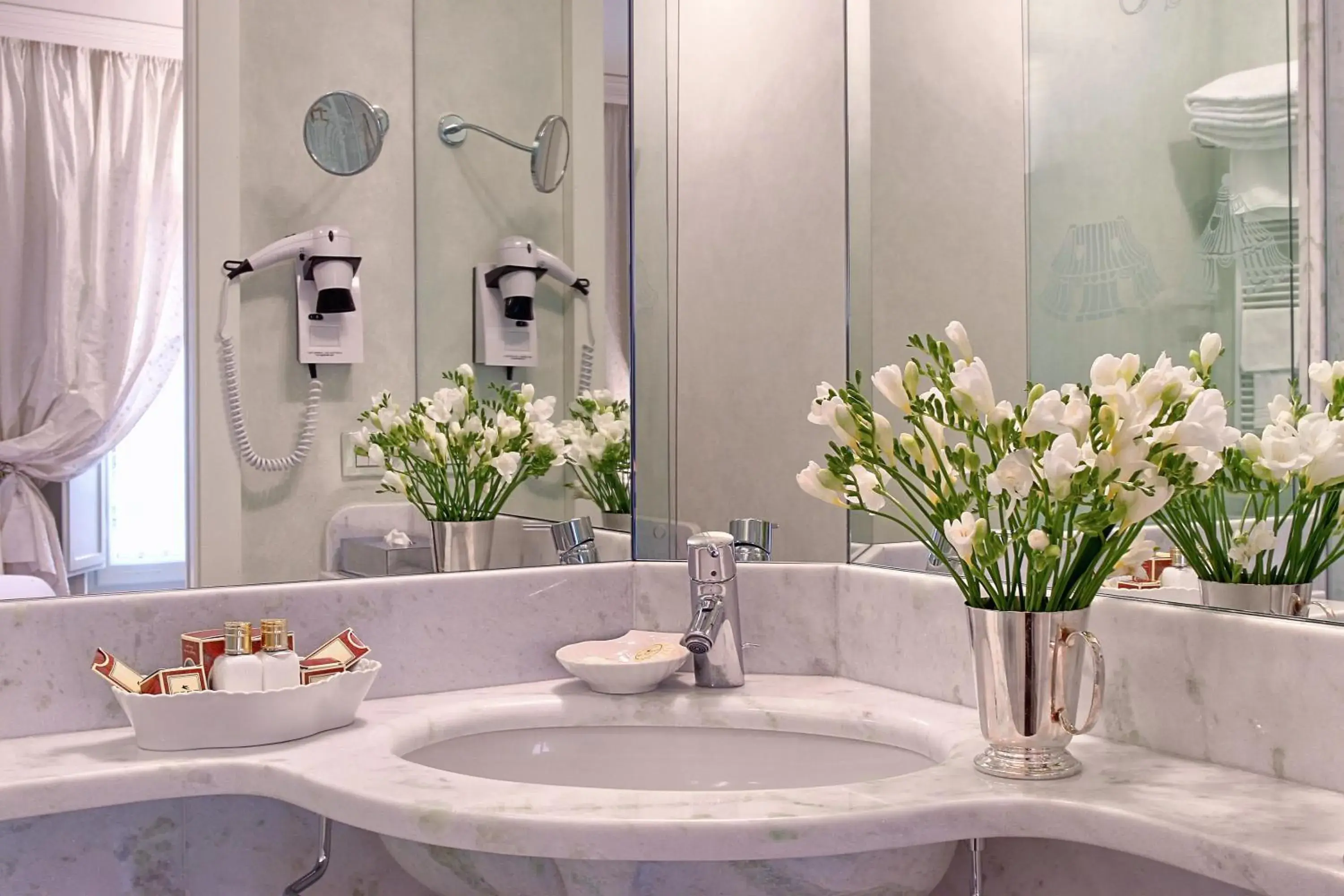 Bathroom in Residenza d'Epoca Campo Regio Relais Bathroom in Residenza d'Epoca Campo Regio Relais