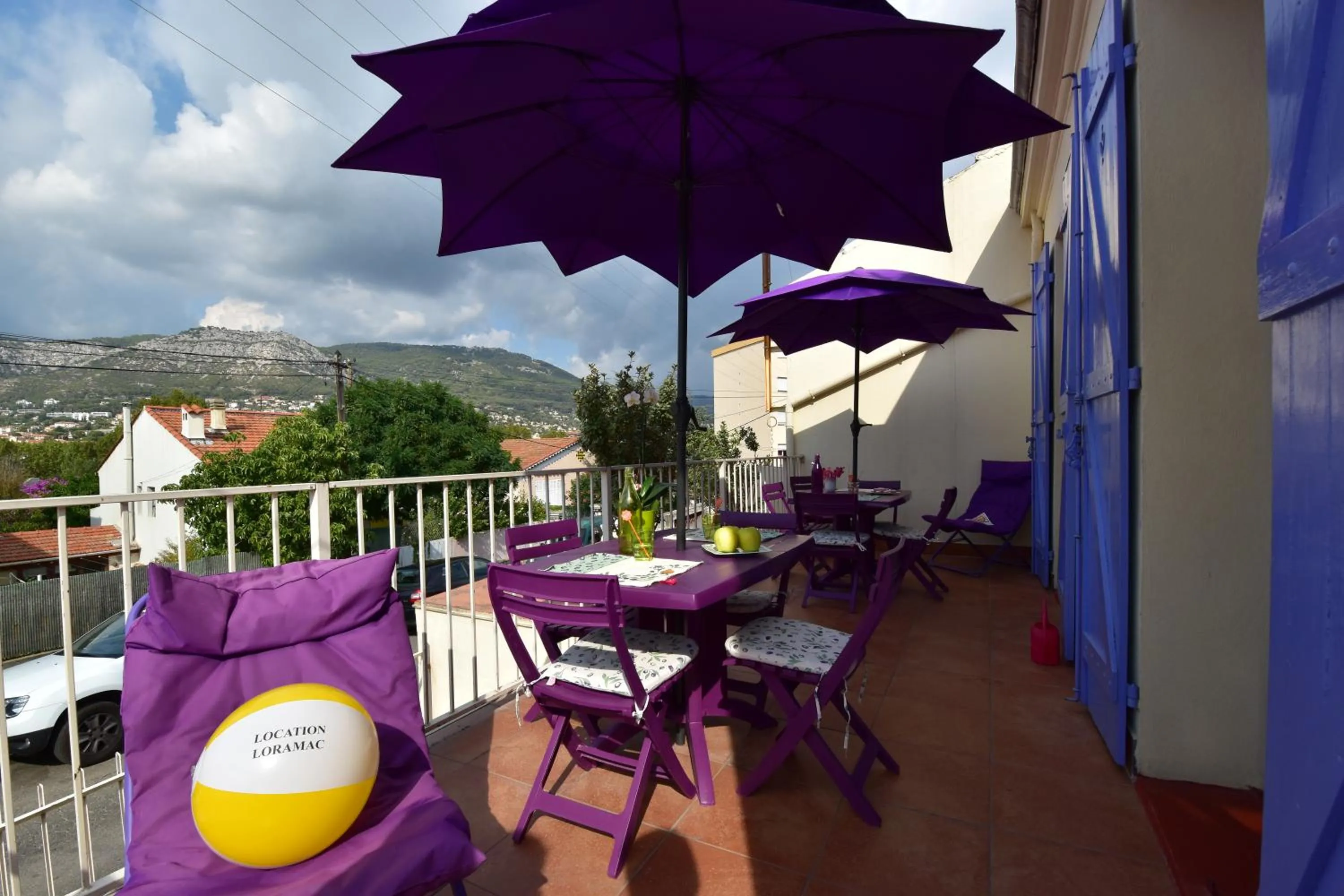 Property building in Villa le 180 cinq