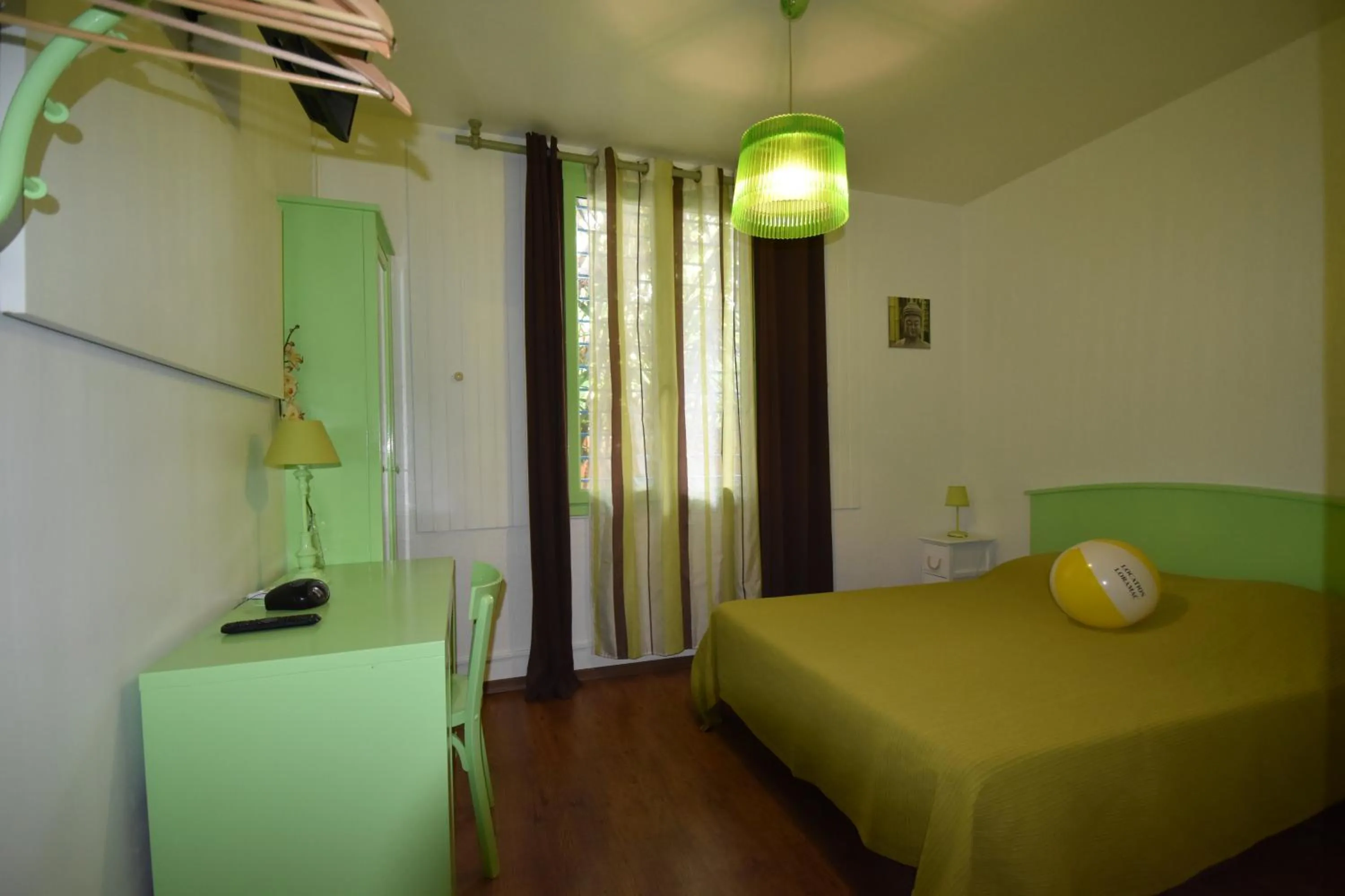 Photo of the whole room, Bed in Villa le 180 cinq