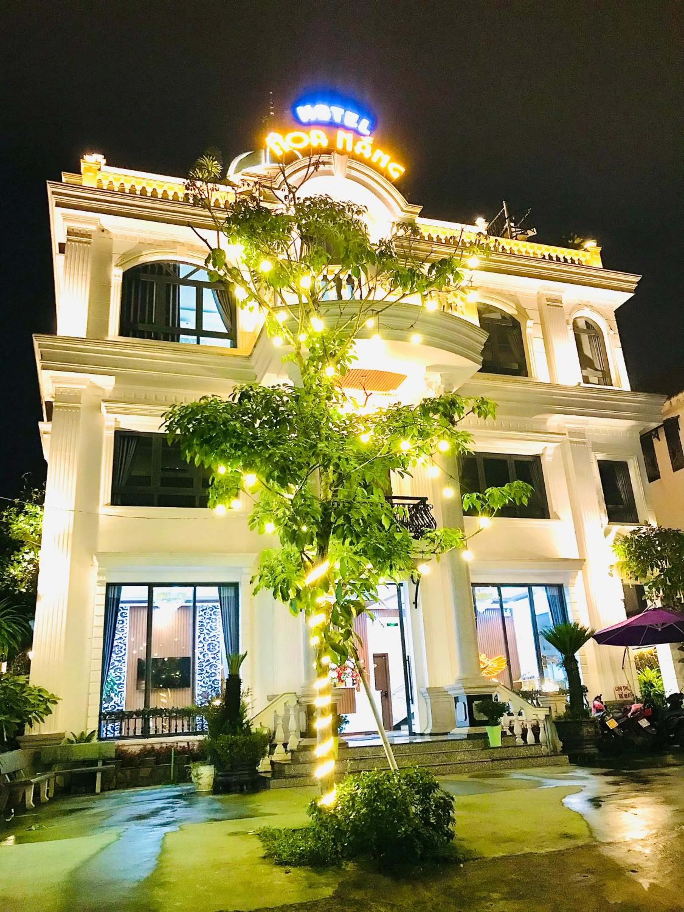 Hotel Hoa Nắng