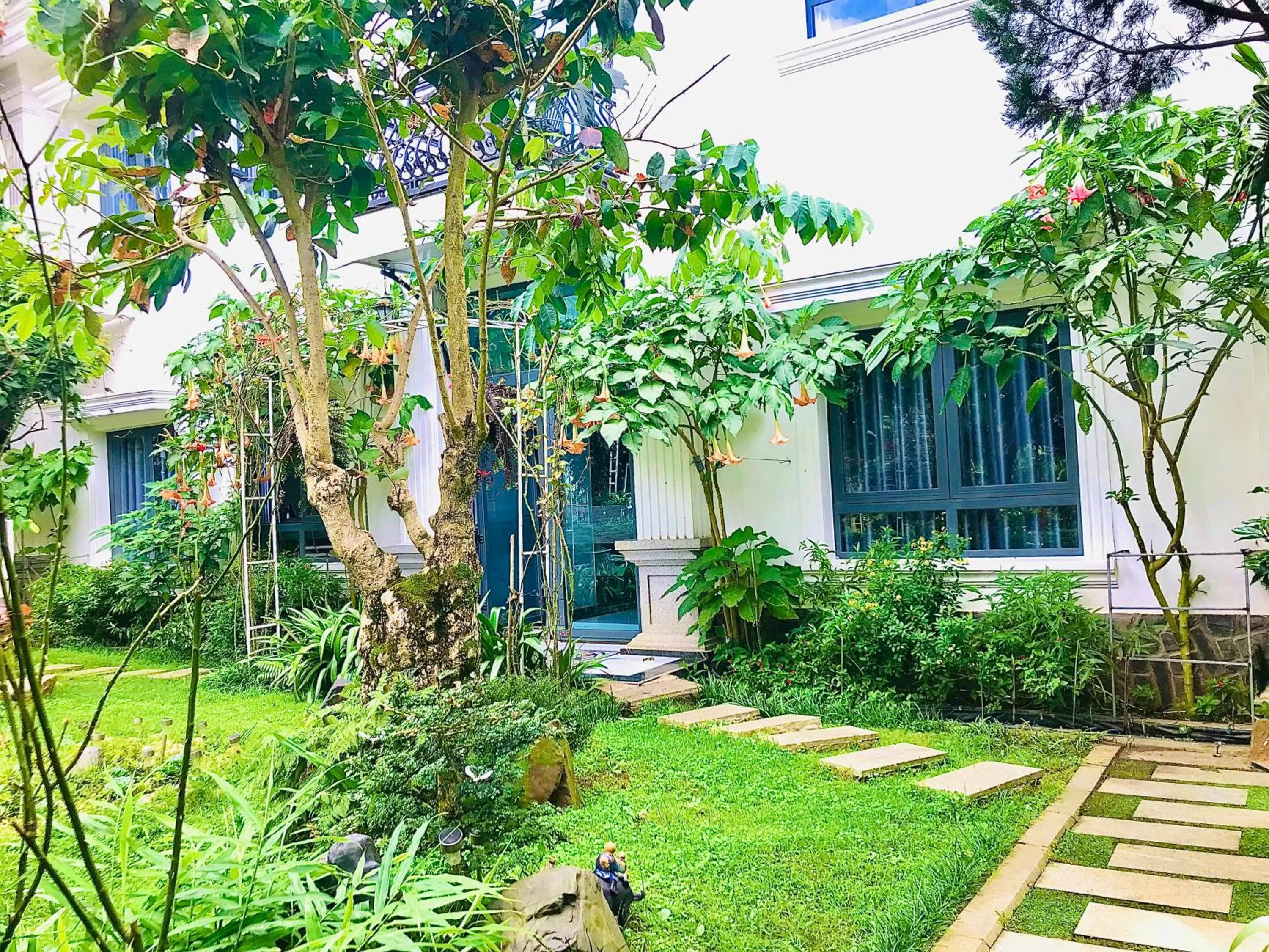 Hotel Hoa Nắng