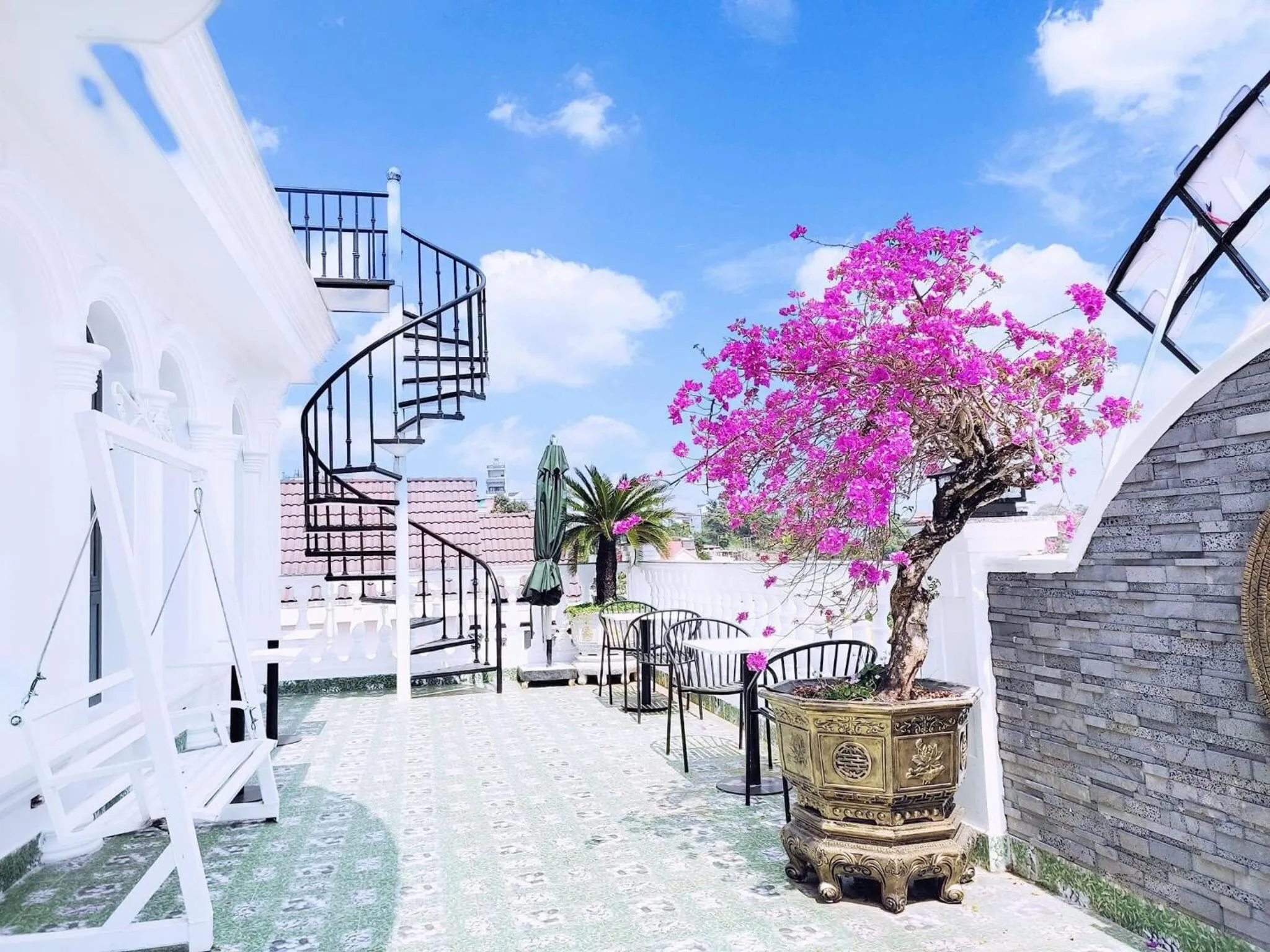 Bird's eye view in Hotel Hoa Nắng