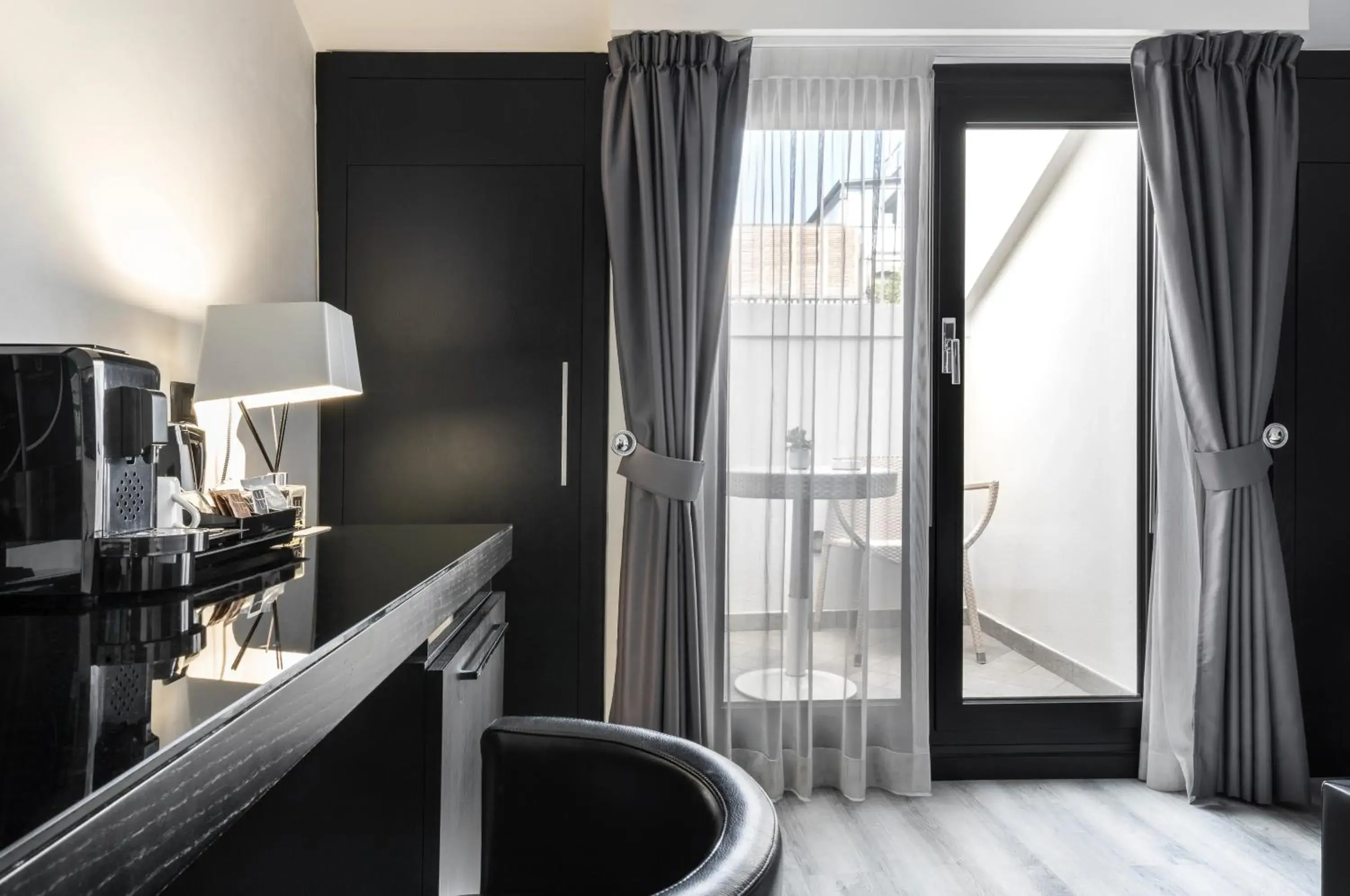 Photo of the whole room, Bed in LHP Hotel Napoleon Photo of the whole room, Bed in LHP Hotel Napoleon