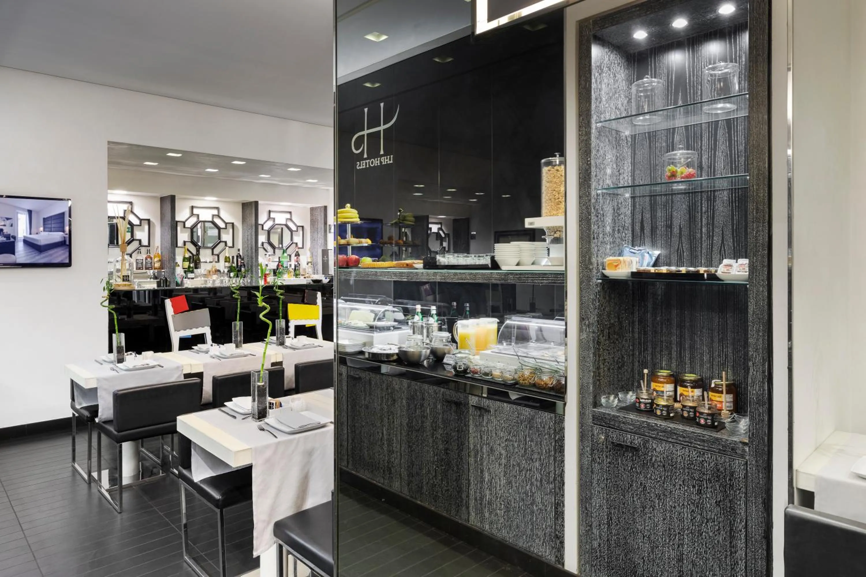 Breakfast in LHP Hotel Napoleon