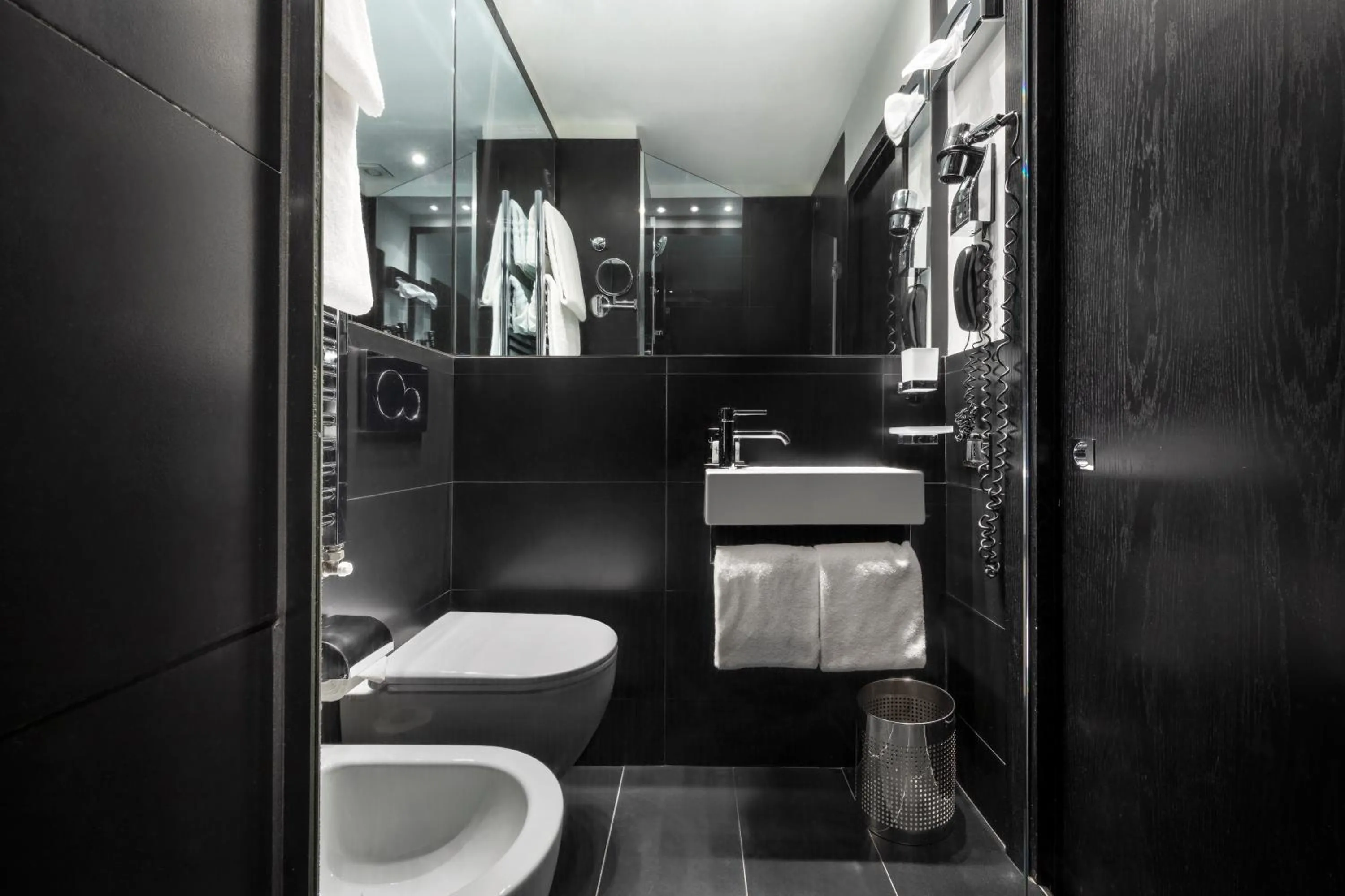 Bathroom in LHP Hotel Napoleon