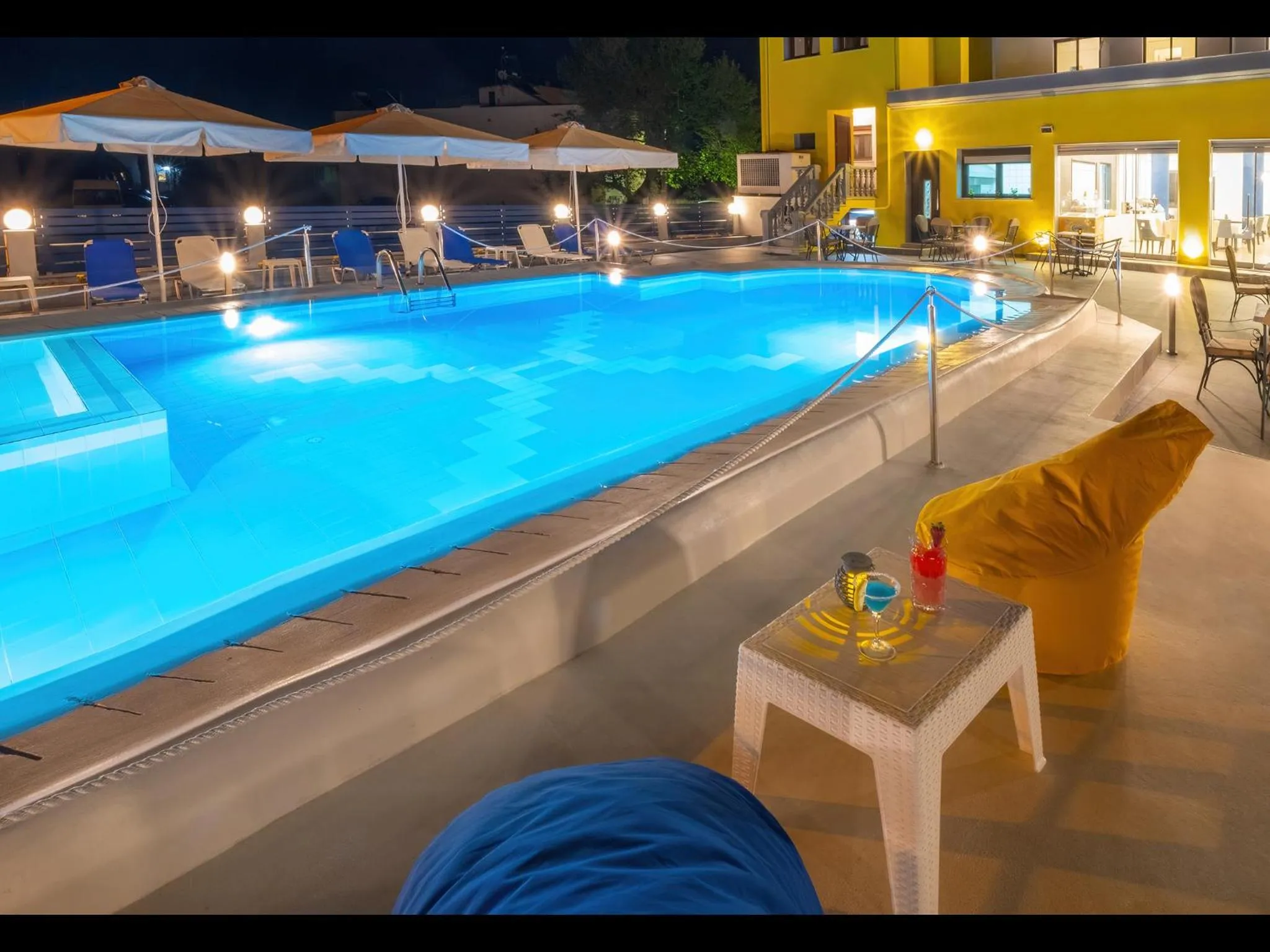 Swimming pool in Thassian Riviera Hotel